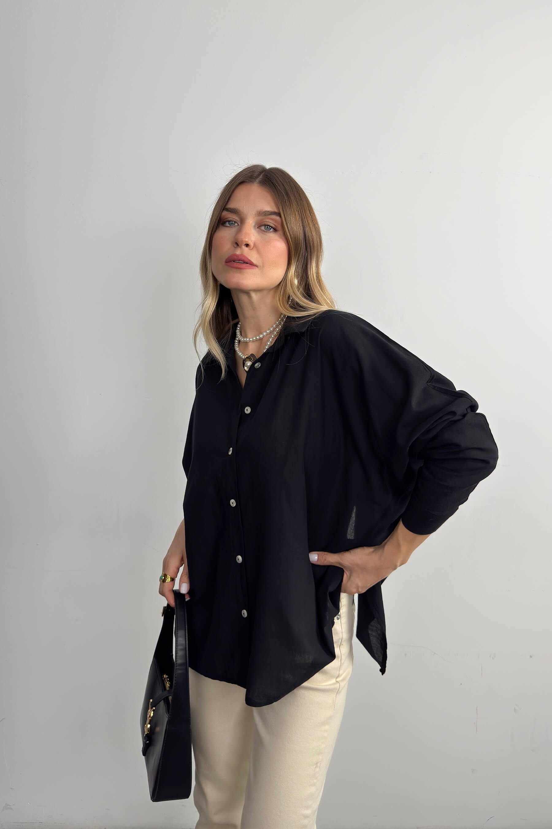 Siyah Oversize Keten Gömlek