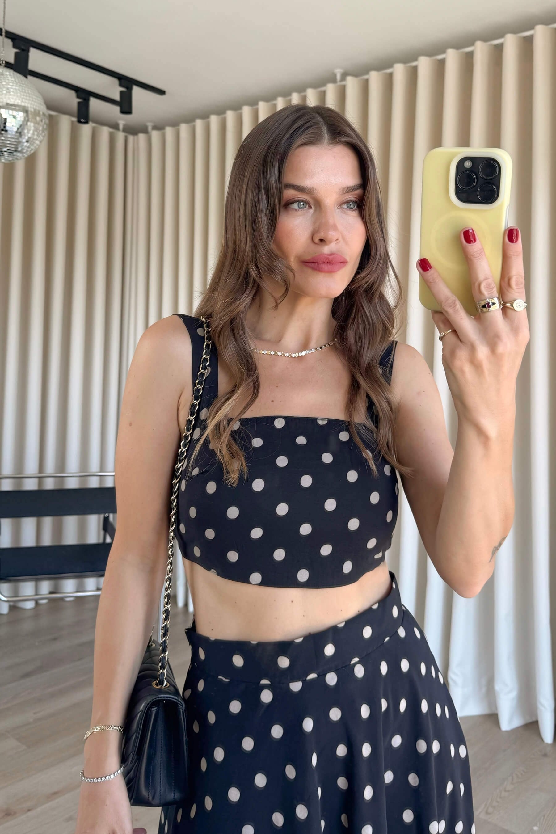 Siyah Puantiyeli Askılı Crop Bluz Etek Takım