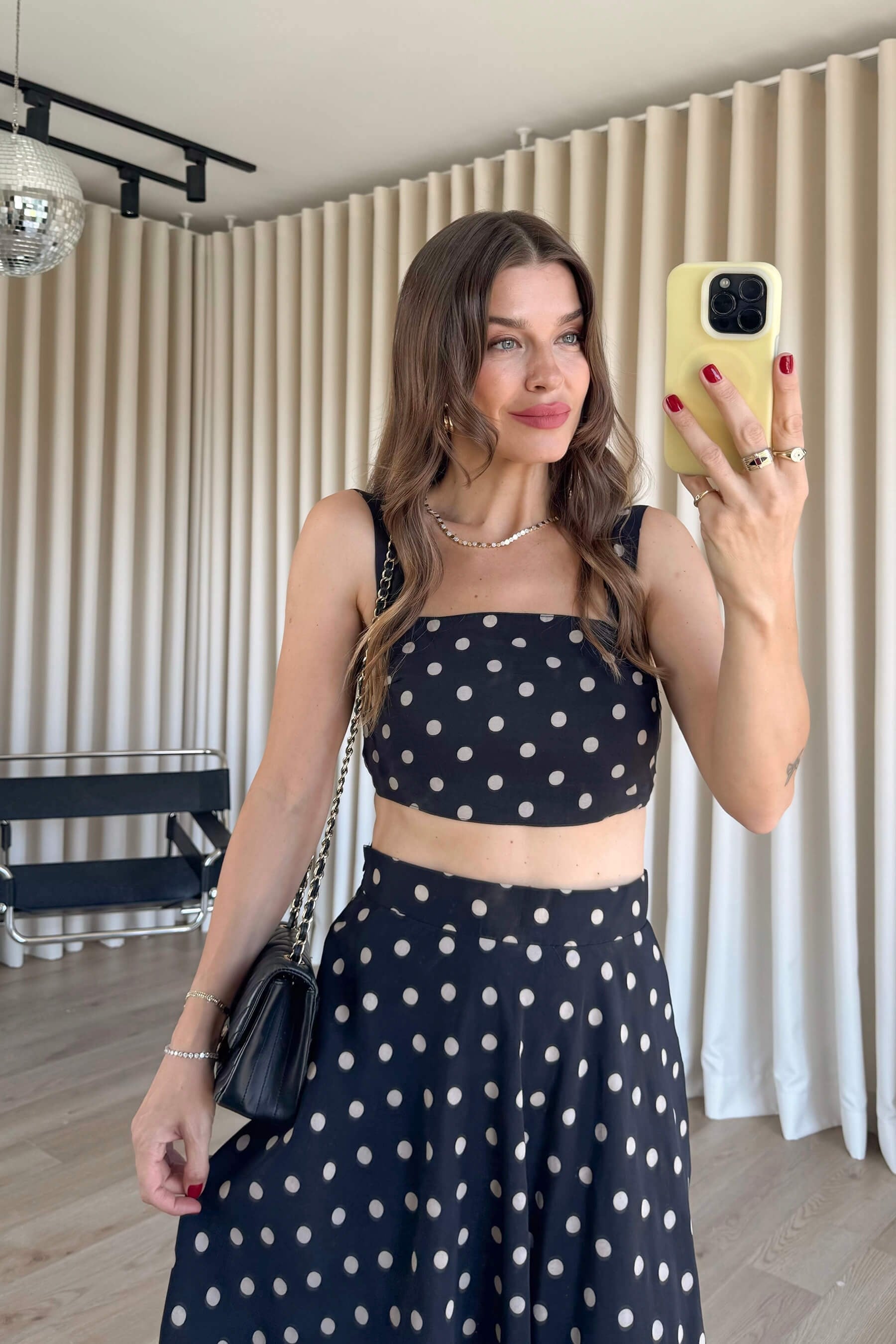 Siyah Puantiyeli Askılı Crop Bluz Etek Takım