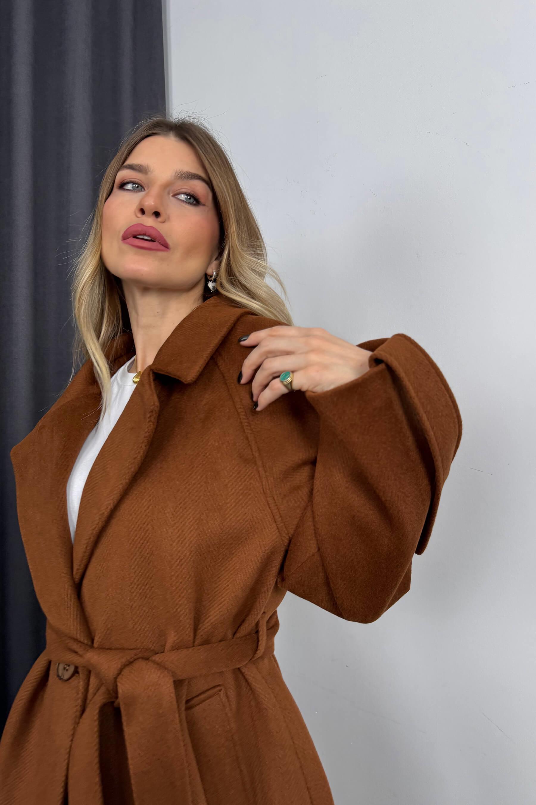 Taba Balıksırtı Model Kuşaklı Astarlı Oversize Yün Kaban