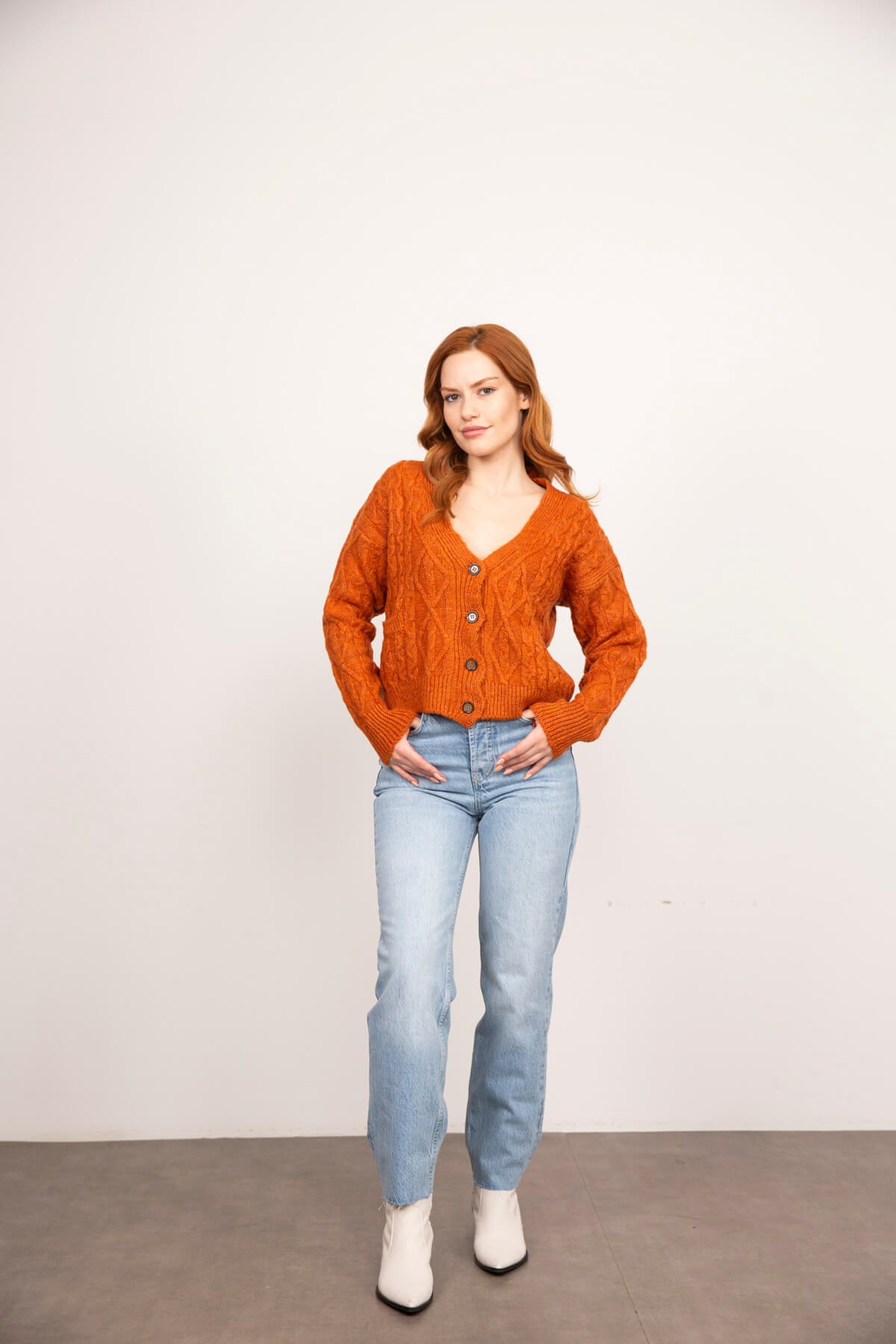 Tarçın Örgü Model V Yaka Triko Hırka
