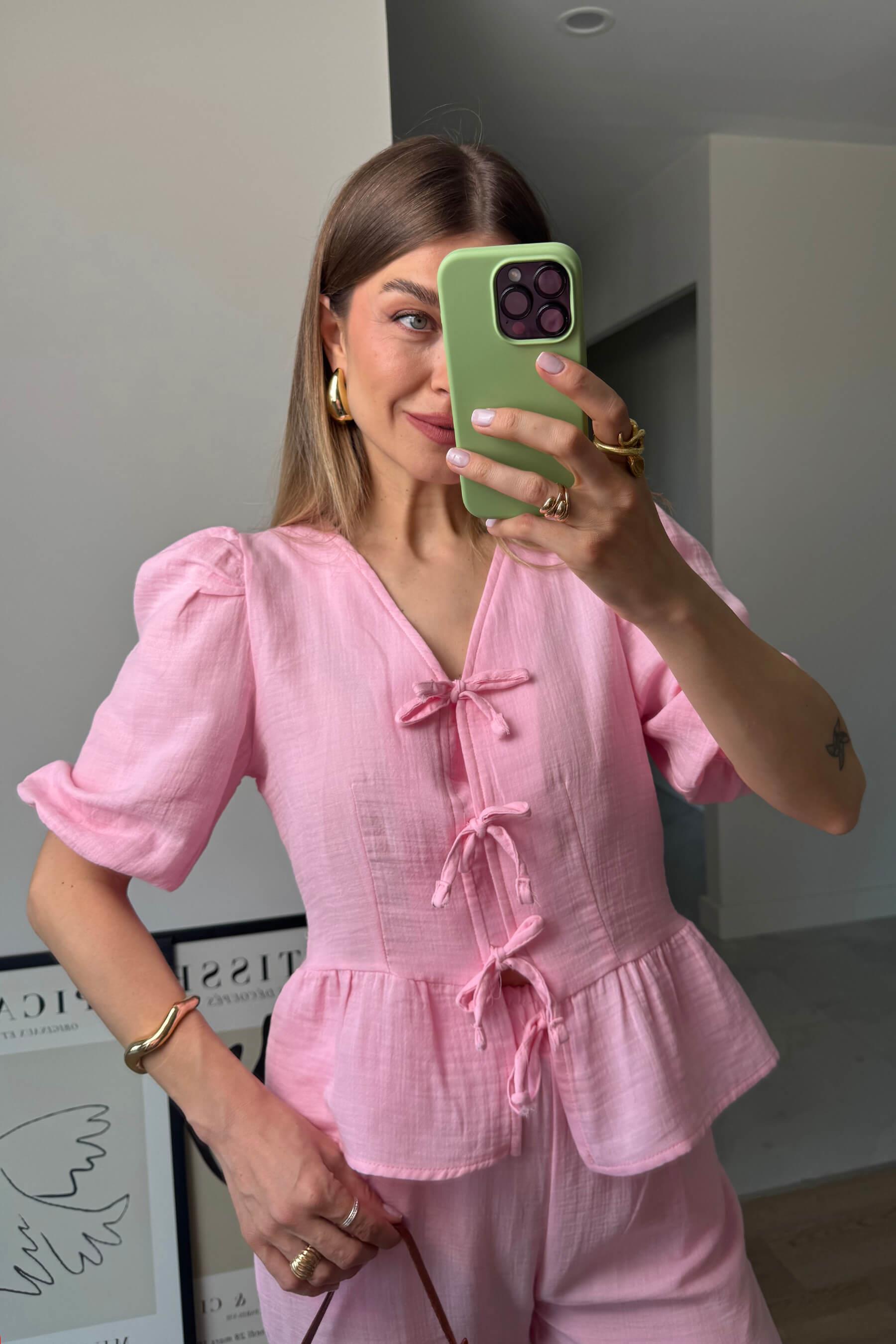 Toz Pembe Bağcıklı Bluz Bol Paça Müslin Pantolon Takım