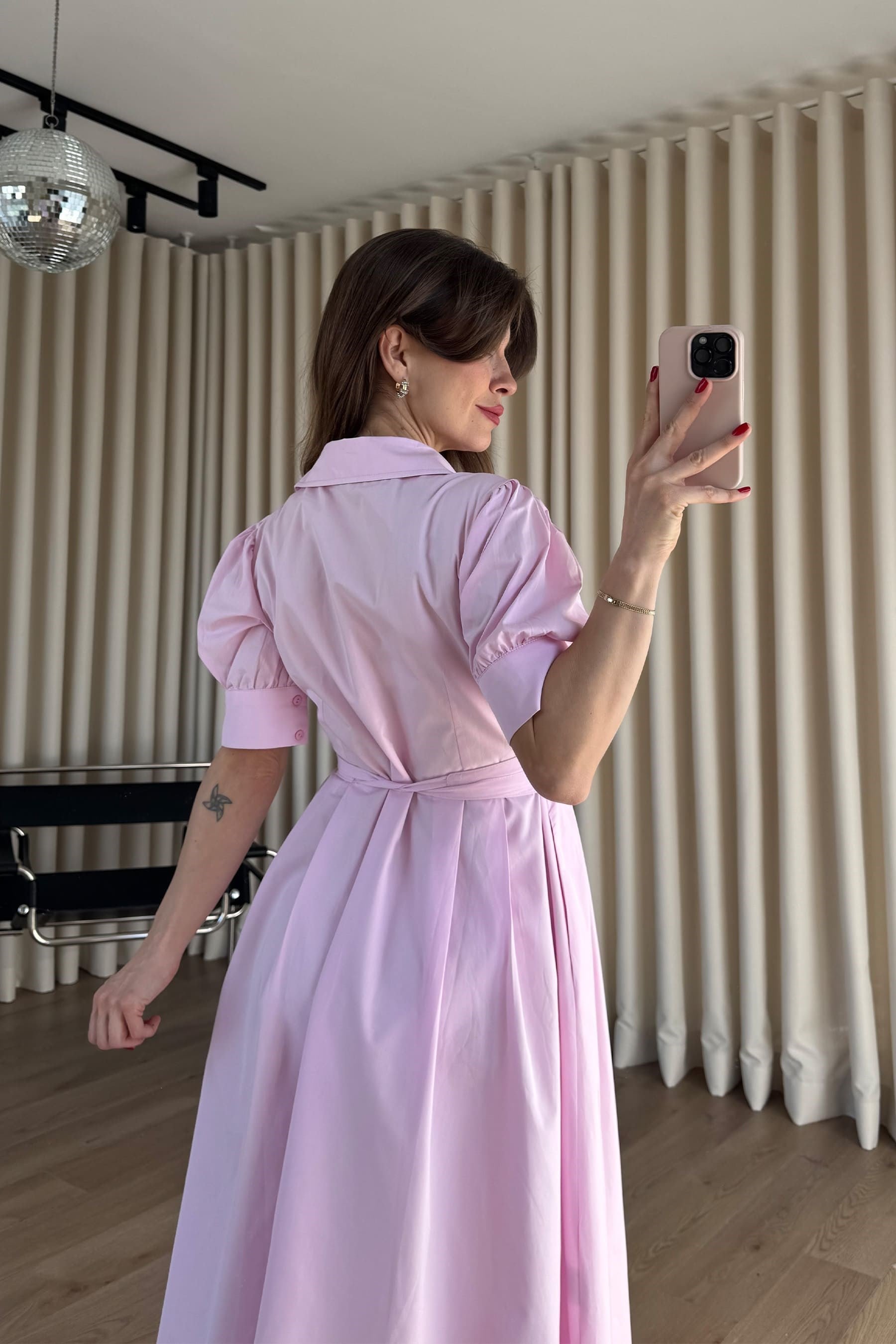 Toz Pembe Balon Kol Korse Detaylı Gömlek Elbise