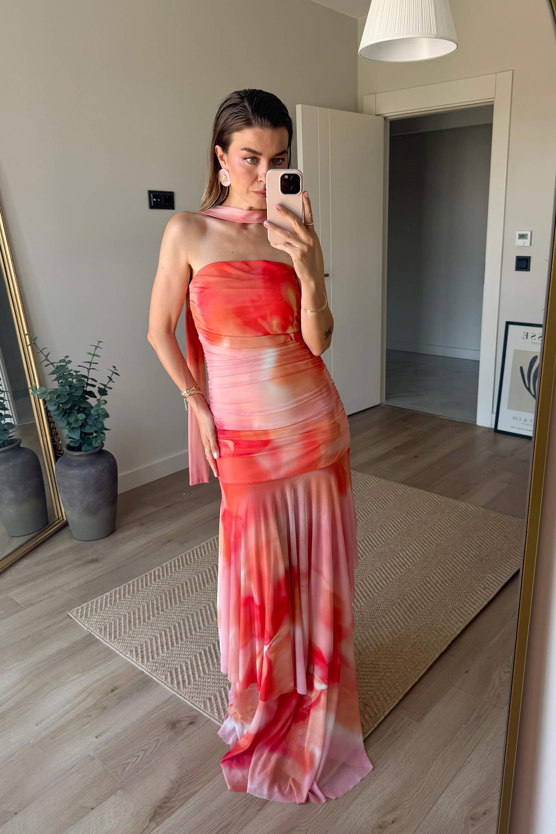 Turuncu Somon Straplez Kuşaklı Drapeli Premium Tül Elbise