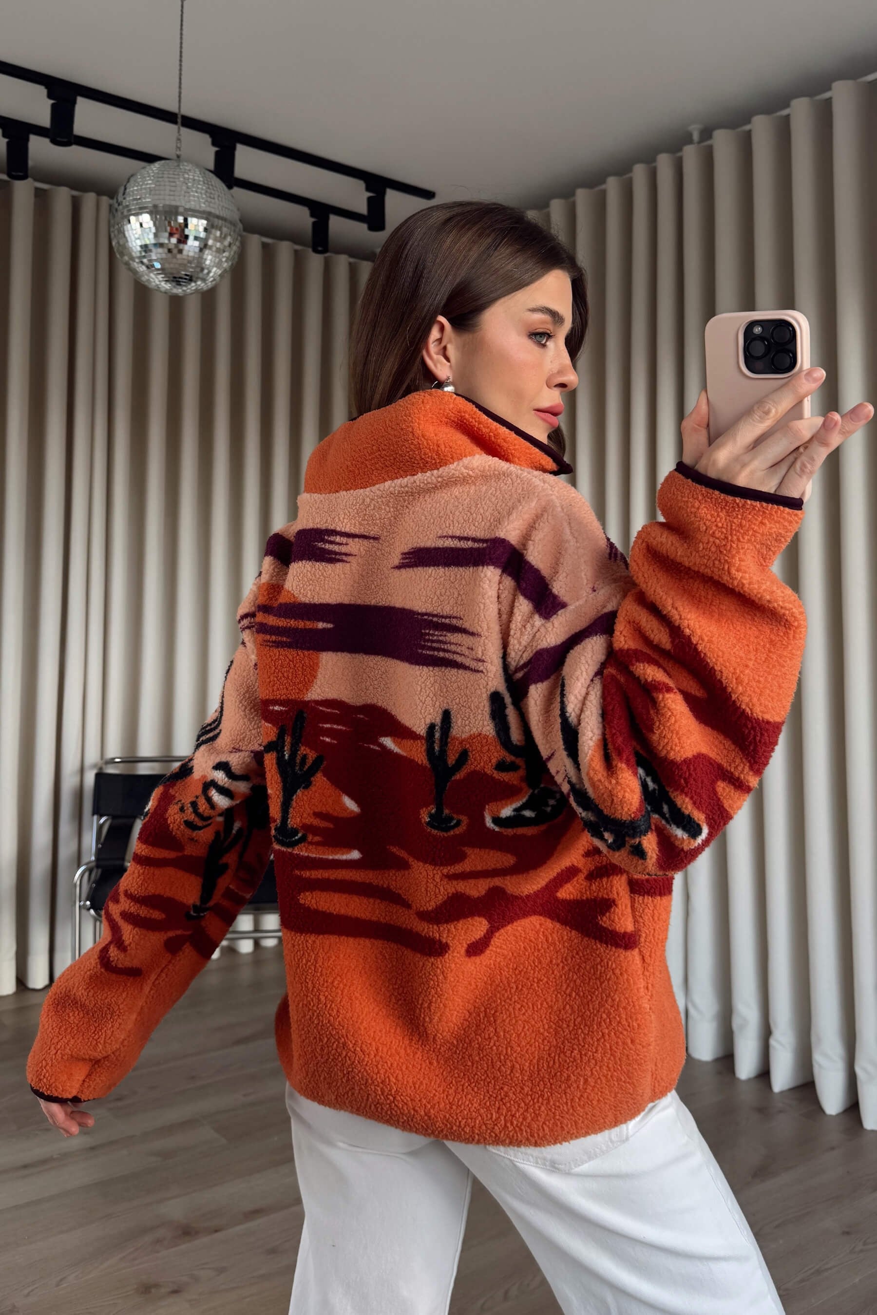 Turuncu Yarım Fermuarlı Çöl Desen Oversize Peluş Sweatshirt