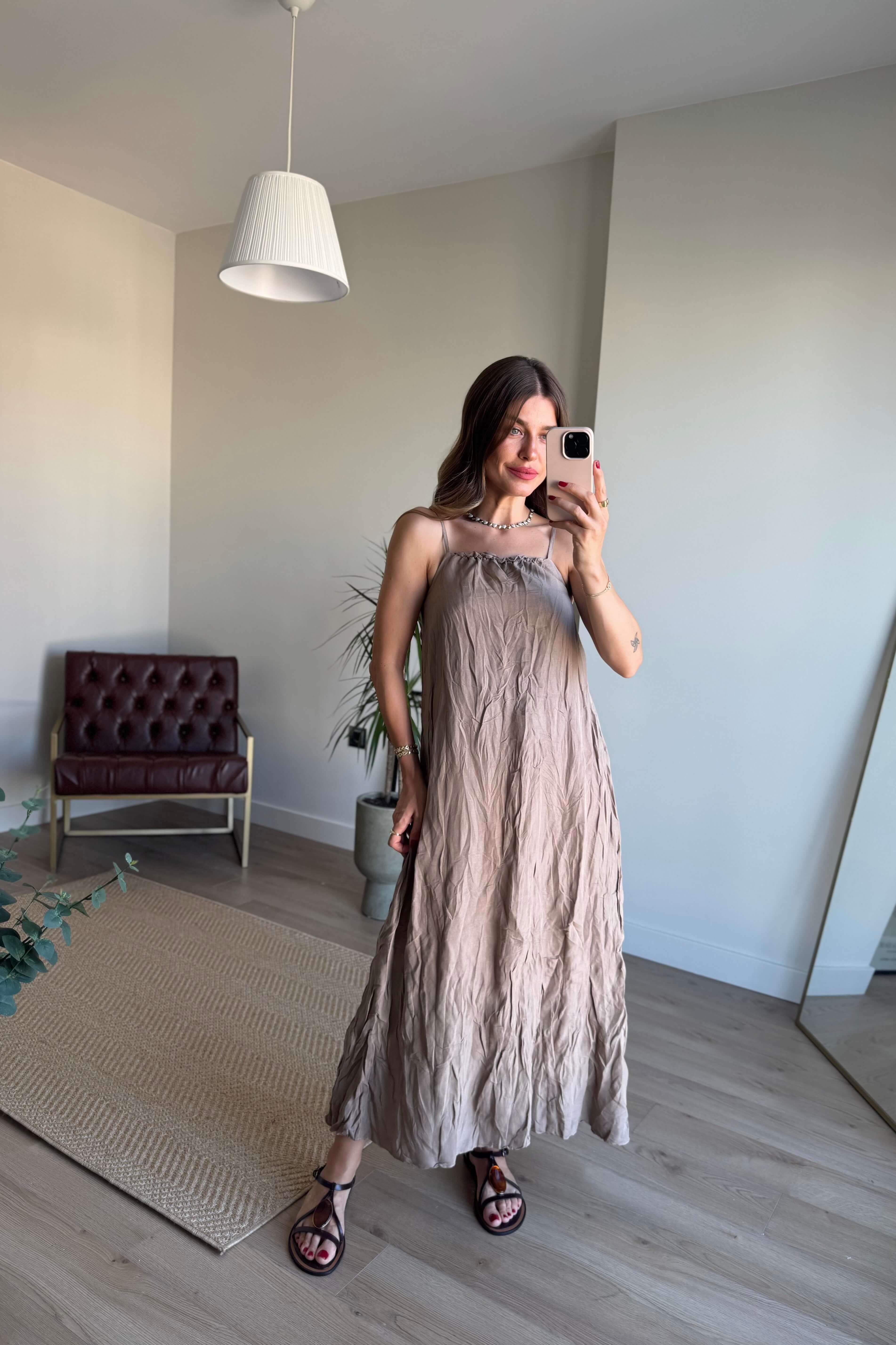 Vizon Önü Lastikli Asansör Askılı Keten Elbise