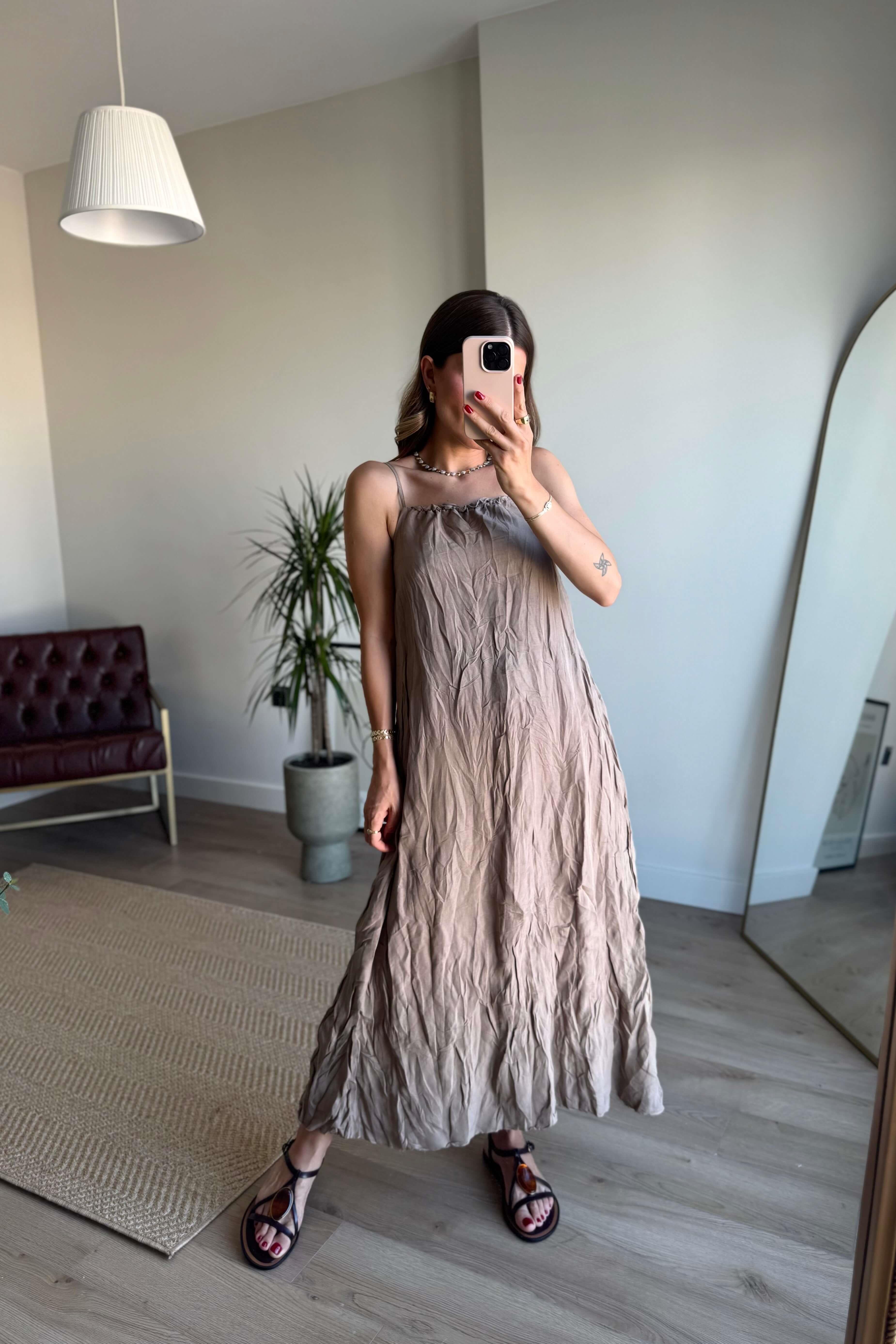 Vizon Önü Lastikli Asansör Askılı Keten Elbise