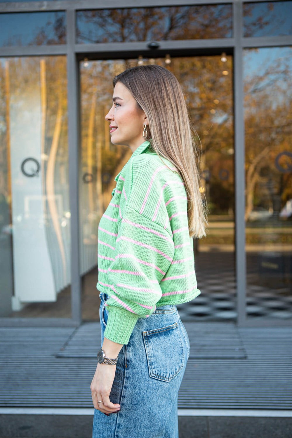 Yeşil Pembe Polo Yaka Çizgili Crop Kazak