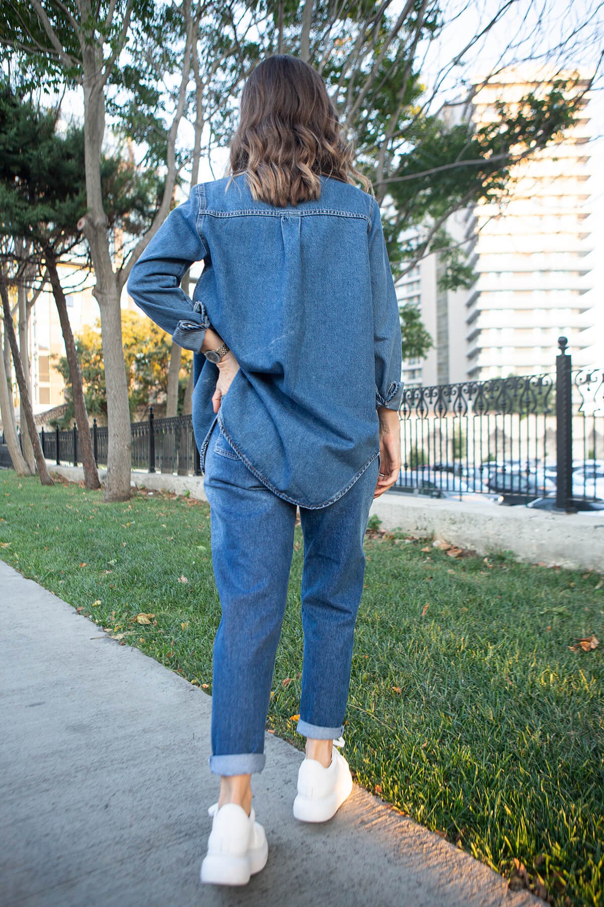 Yırtık Detay Mom Fit Jean