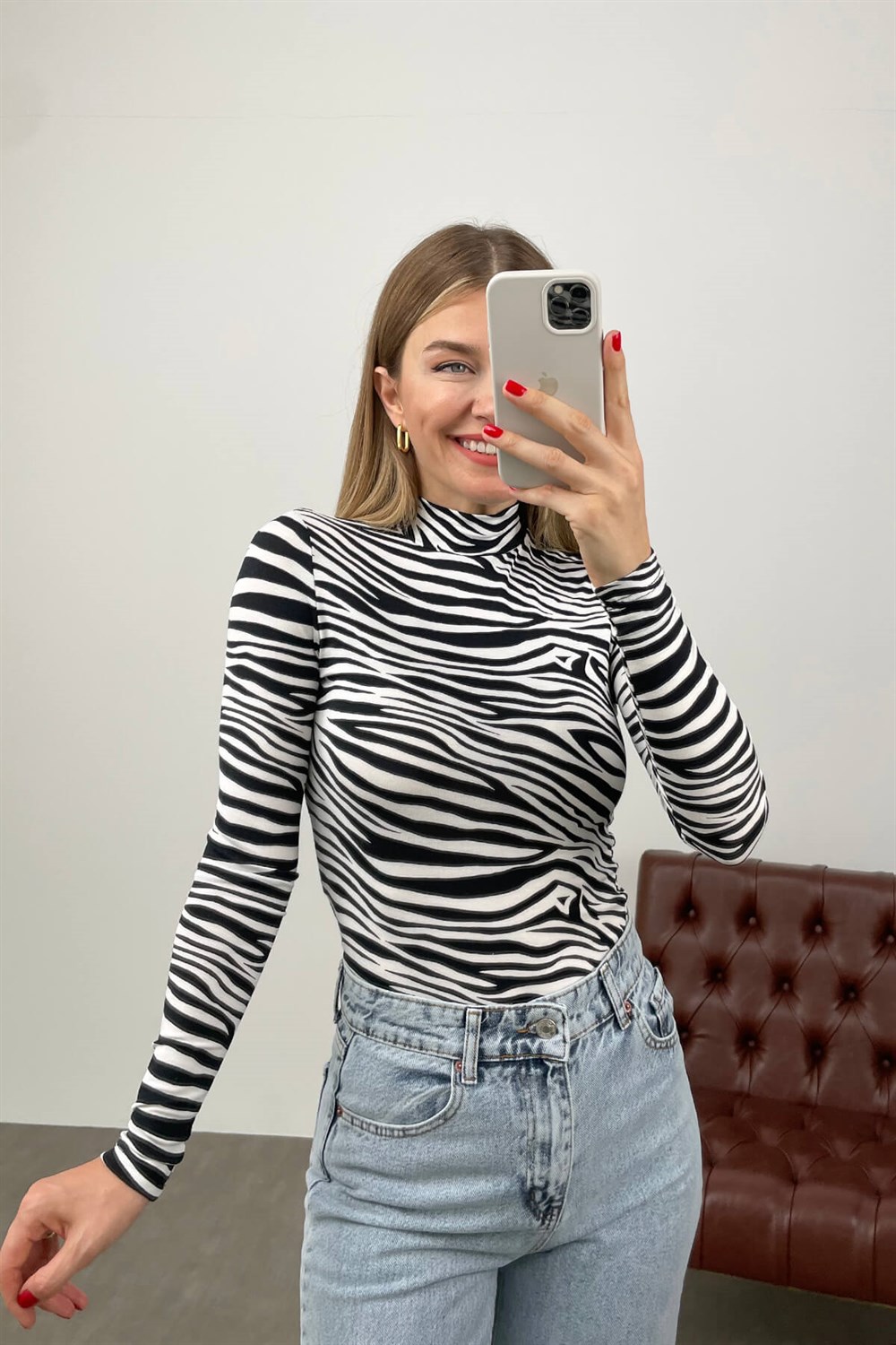 Zebra Desen Balıkçı Yaka Bluz