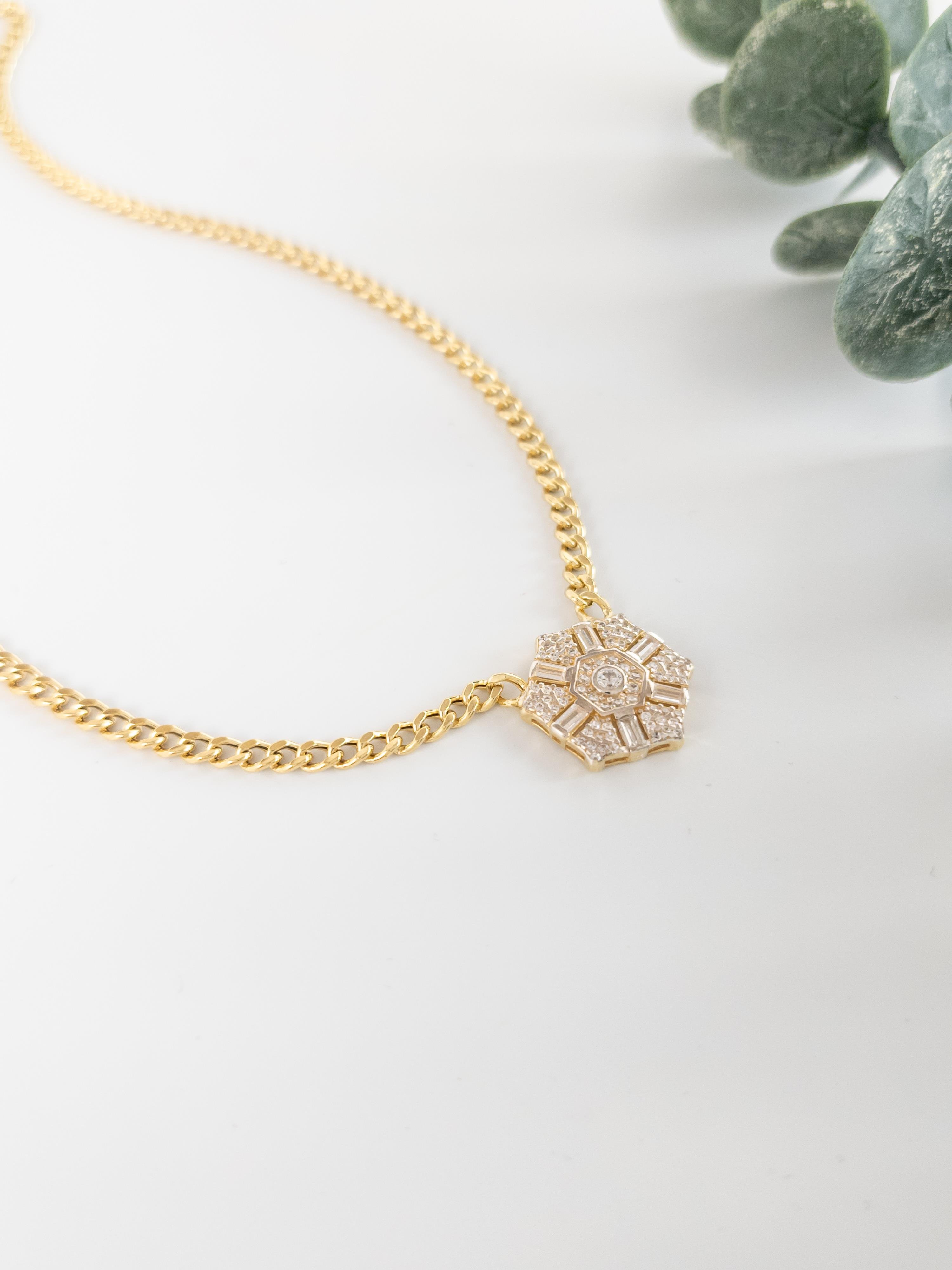 Baget Chain Kolye