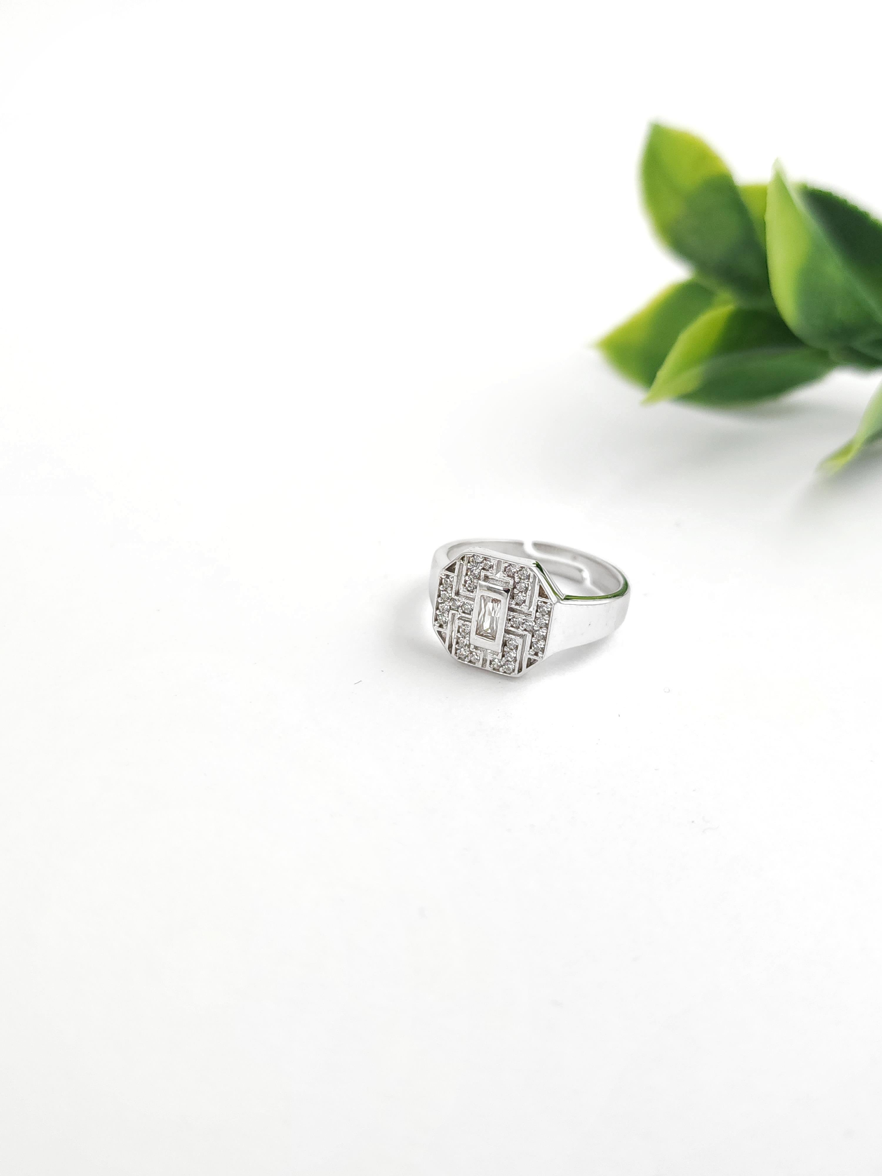 Baget Zirkon Yüzük