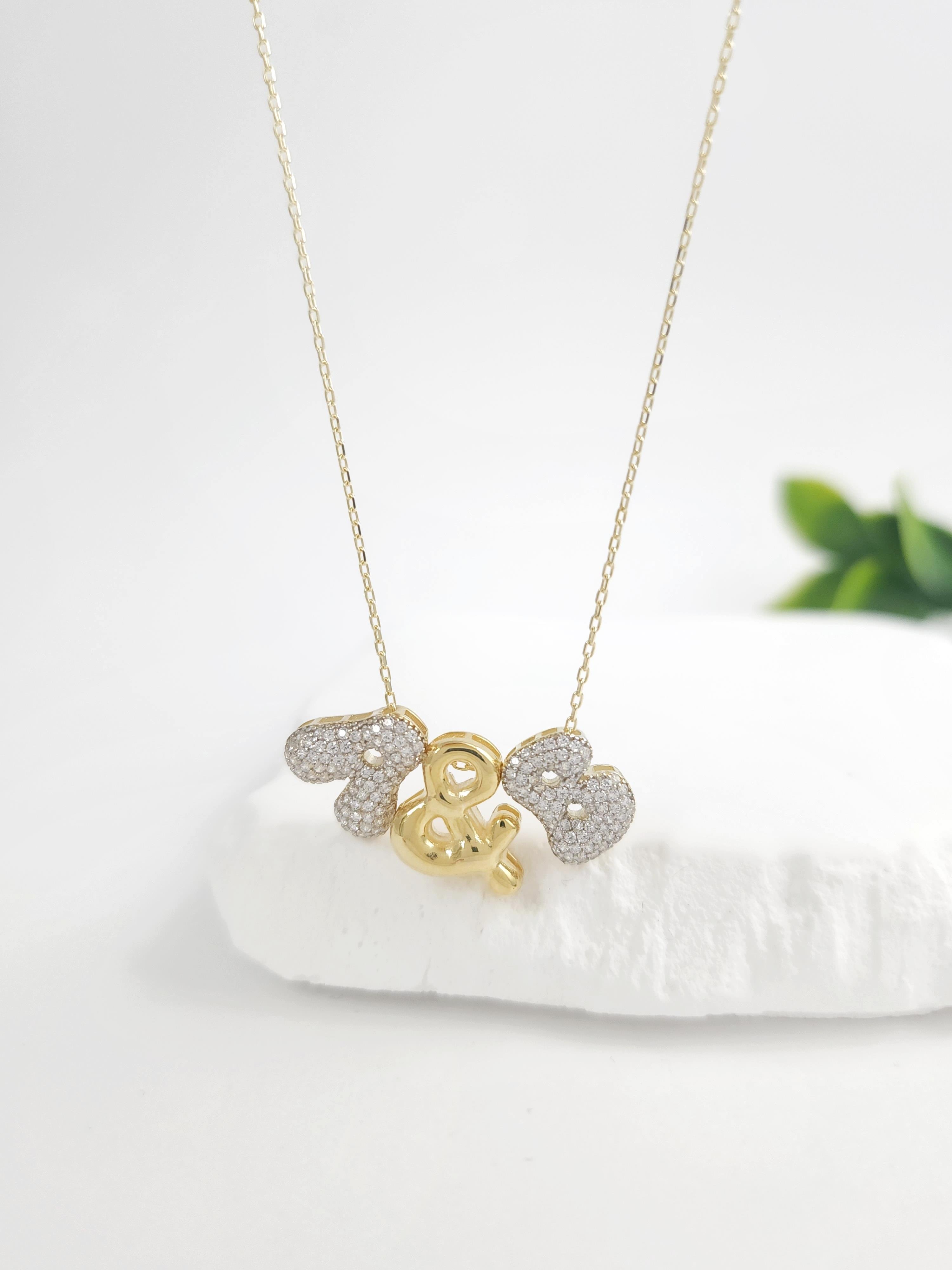 Çift Balon Harf Kolye