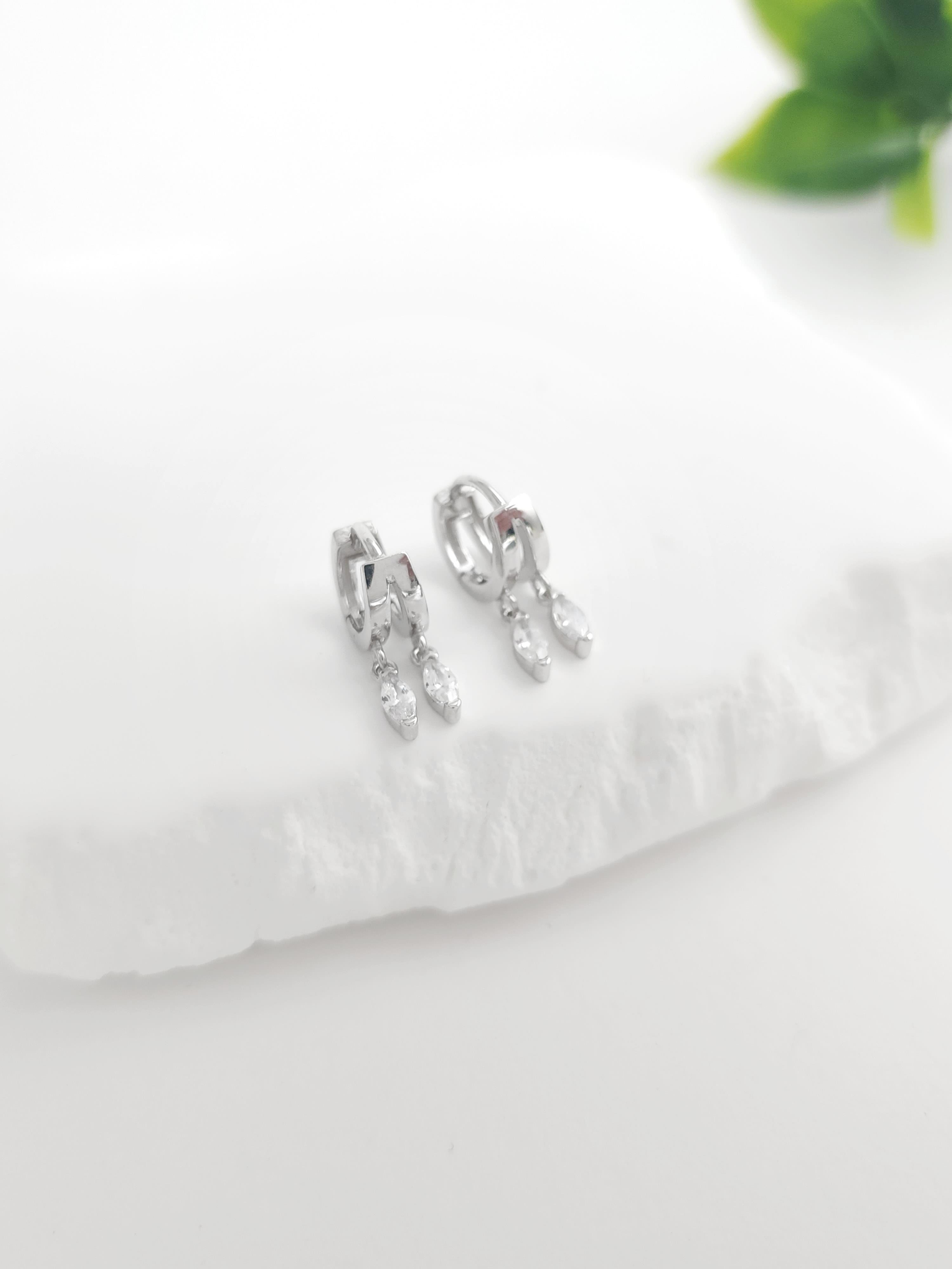 Çift Zirkon Halka Küpe