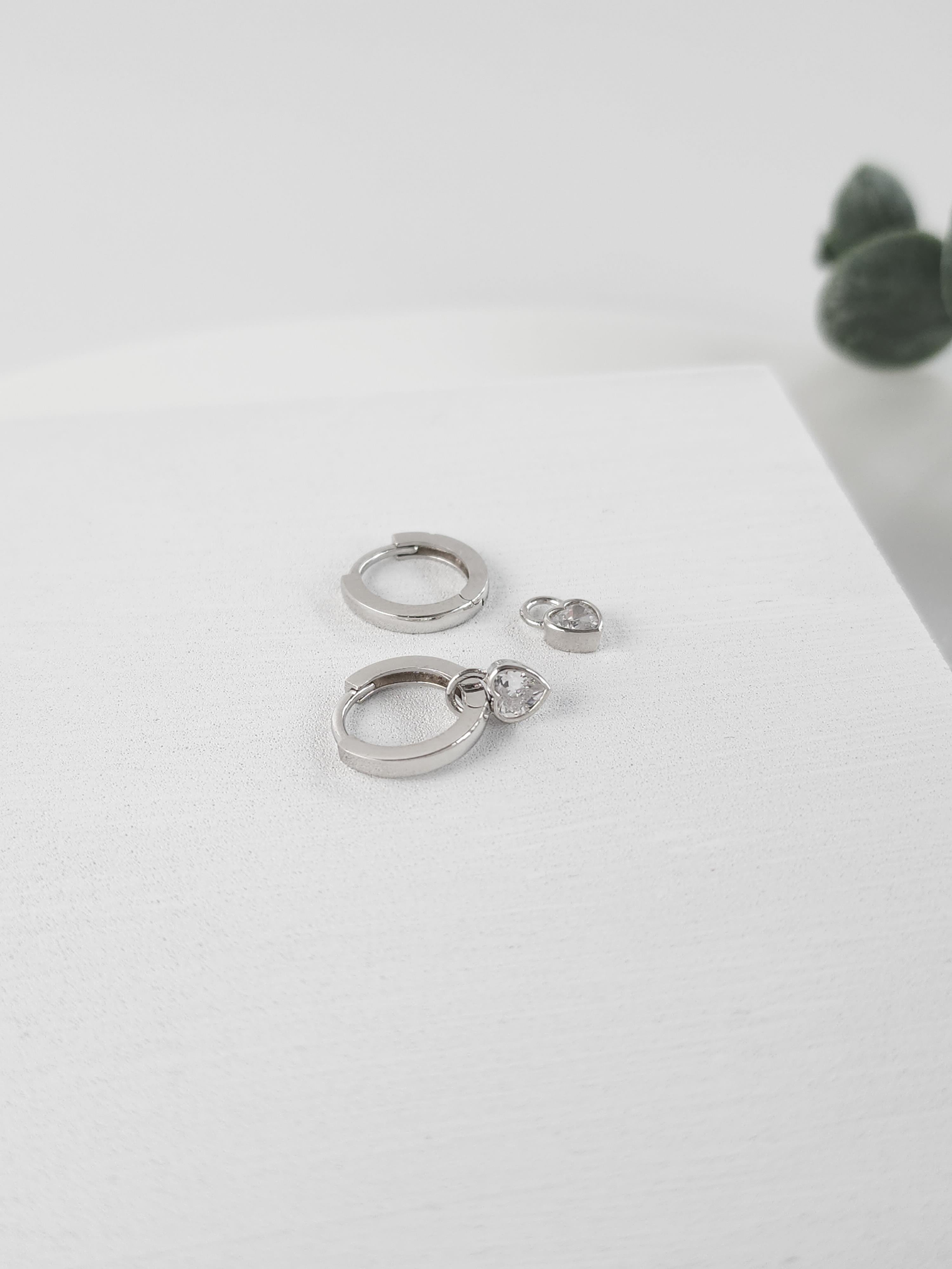 Cuore Charm Küpe