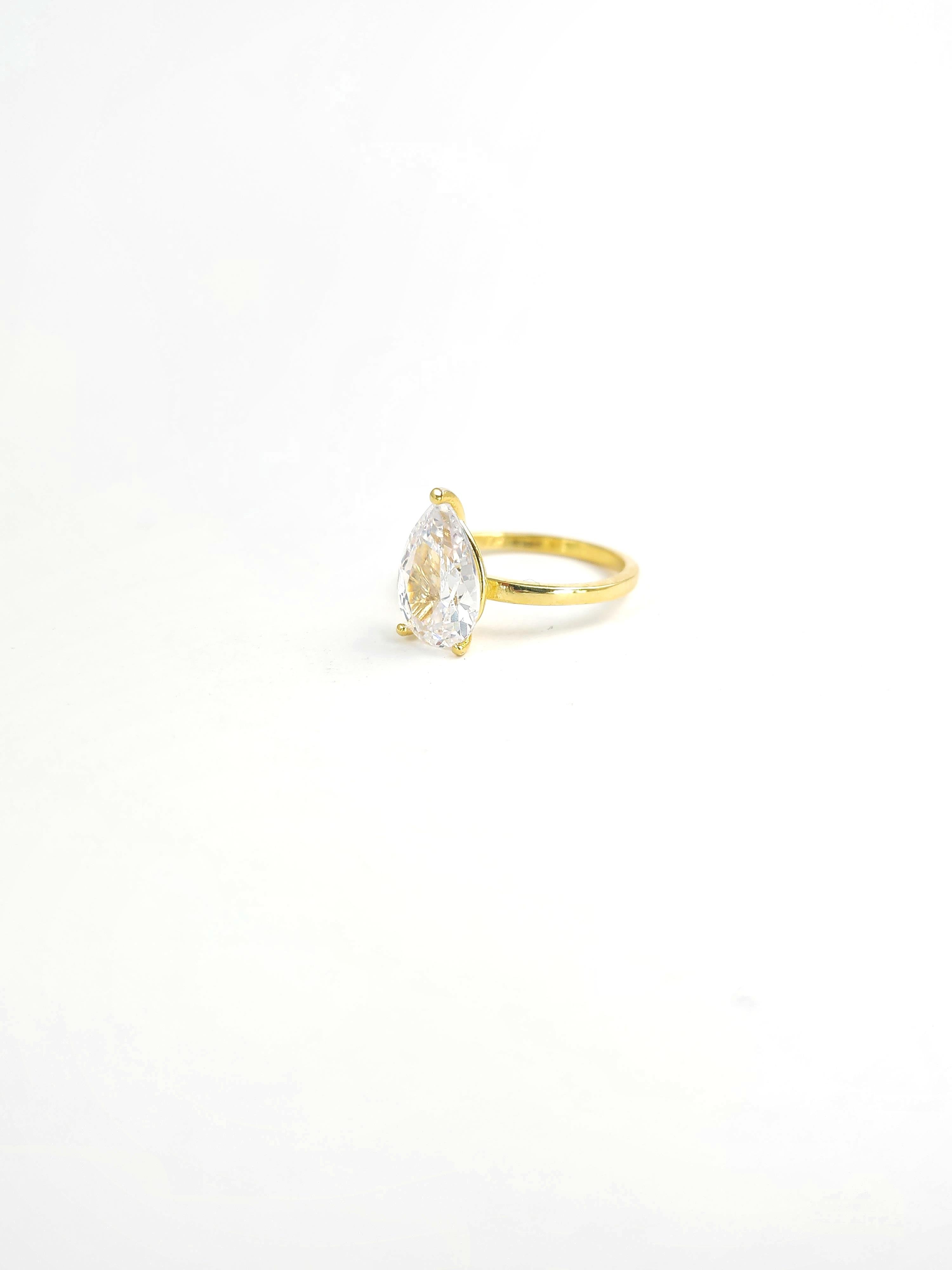 Damla Doğal Taş ( Mozanit ) Yüzük