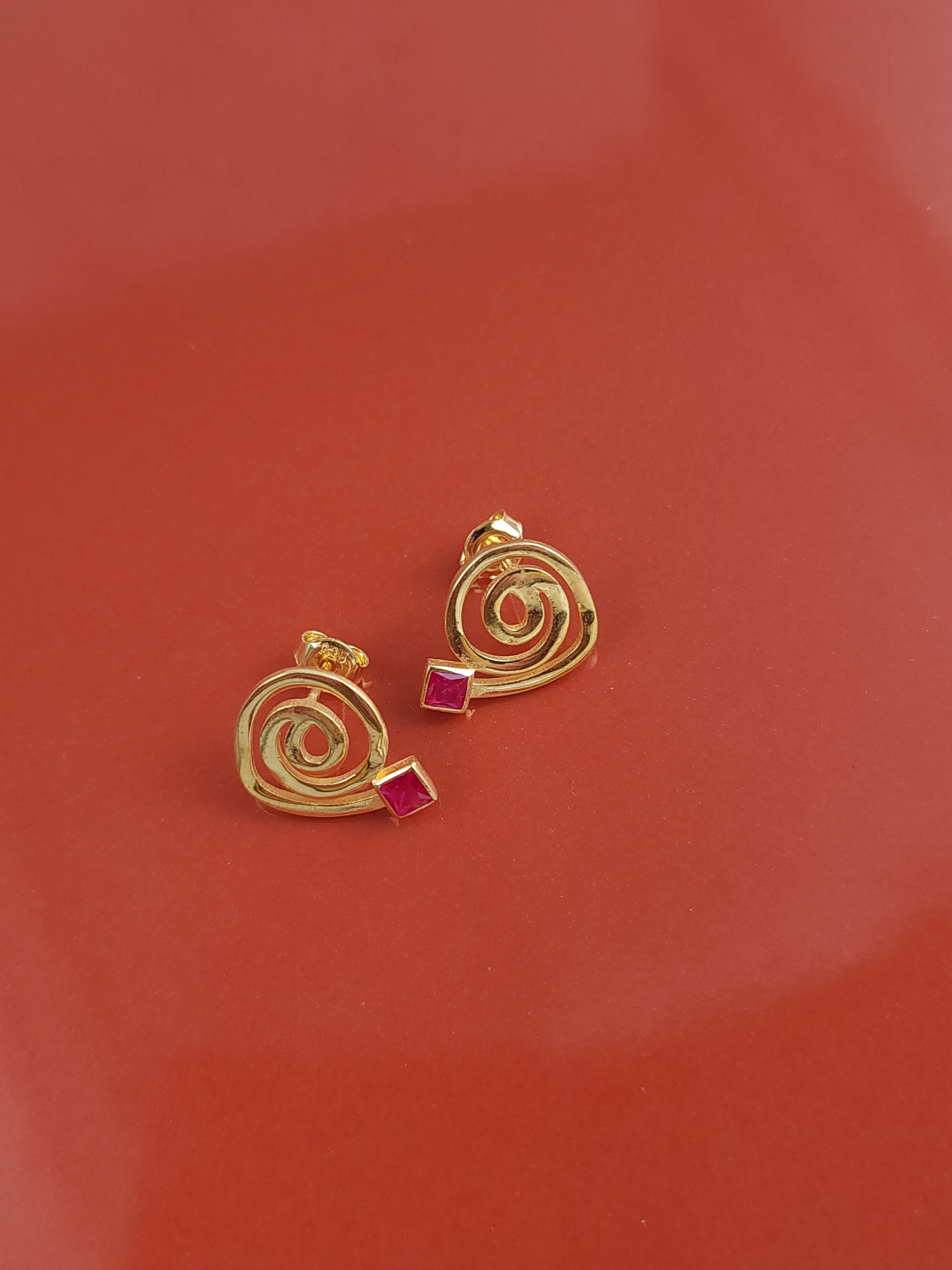 Doğaltaş Spiral 2 Küpe