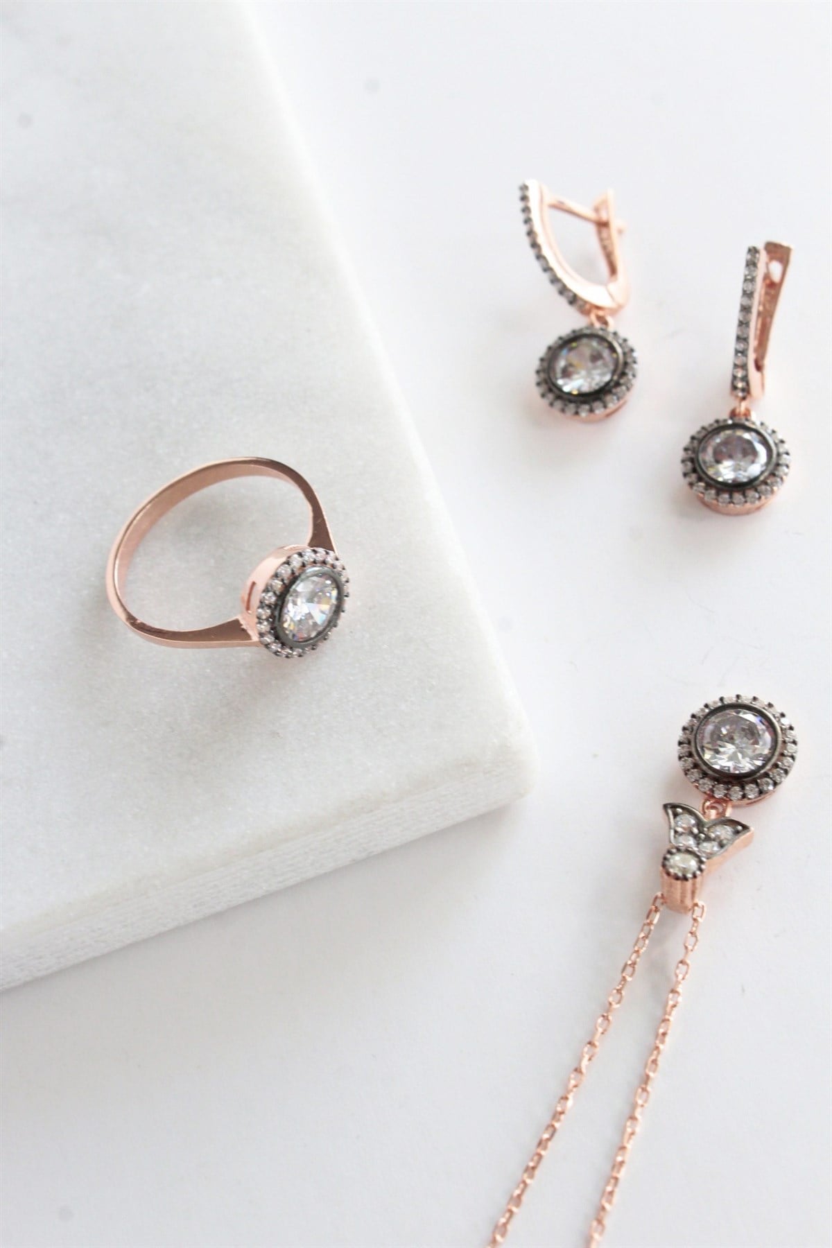 Elmas Montur Set