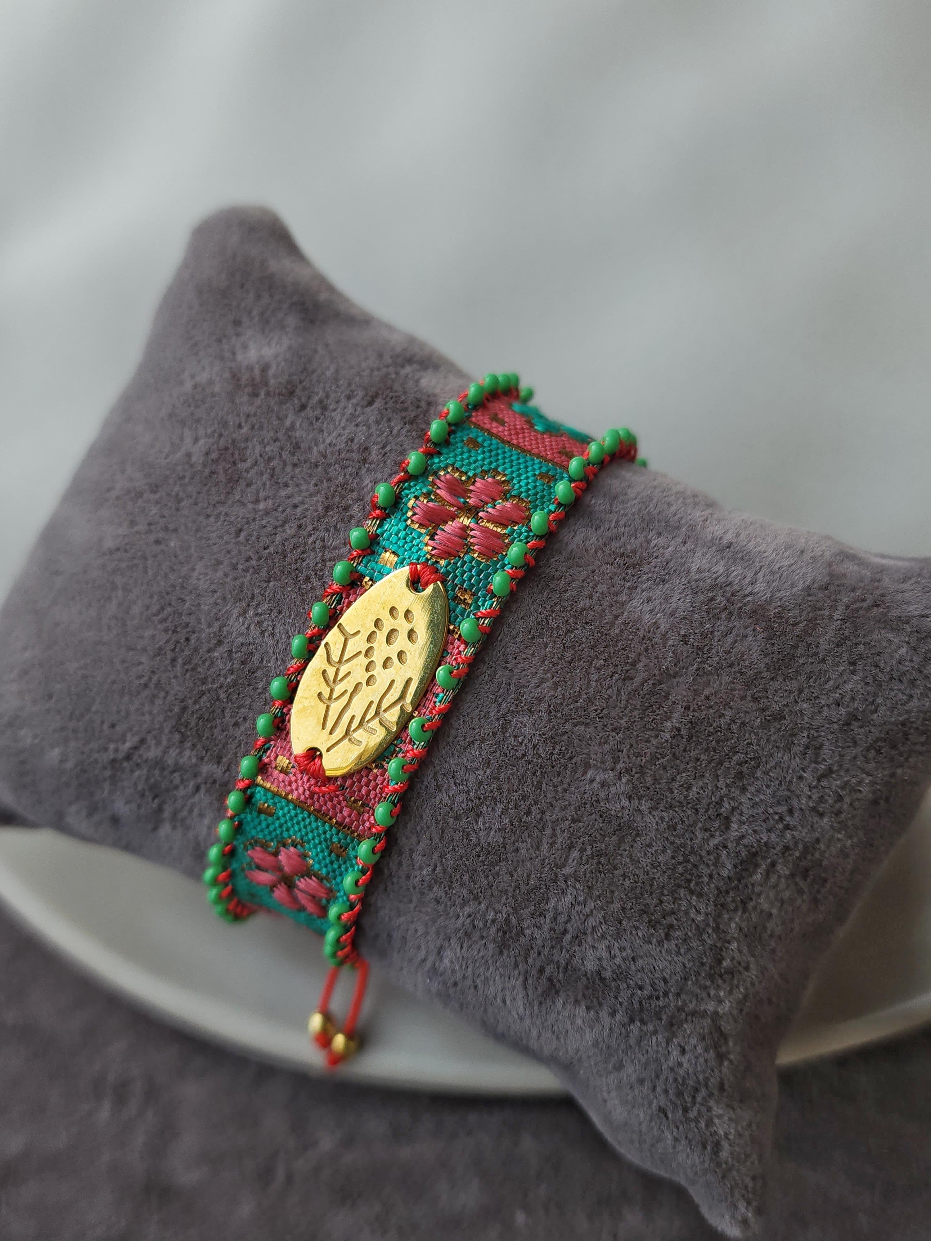 İpek Tasarım Bileklik 