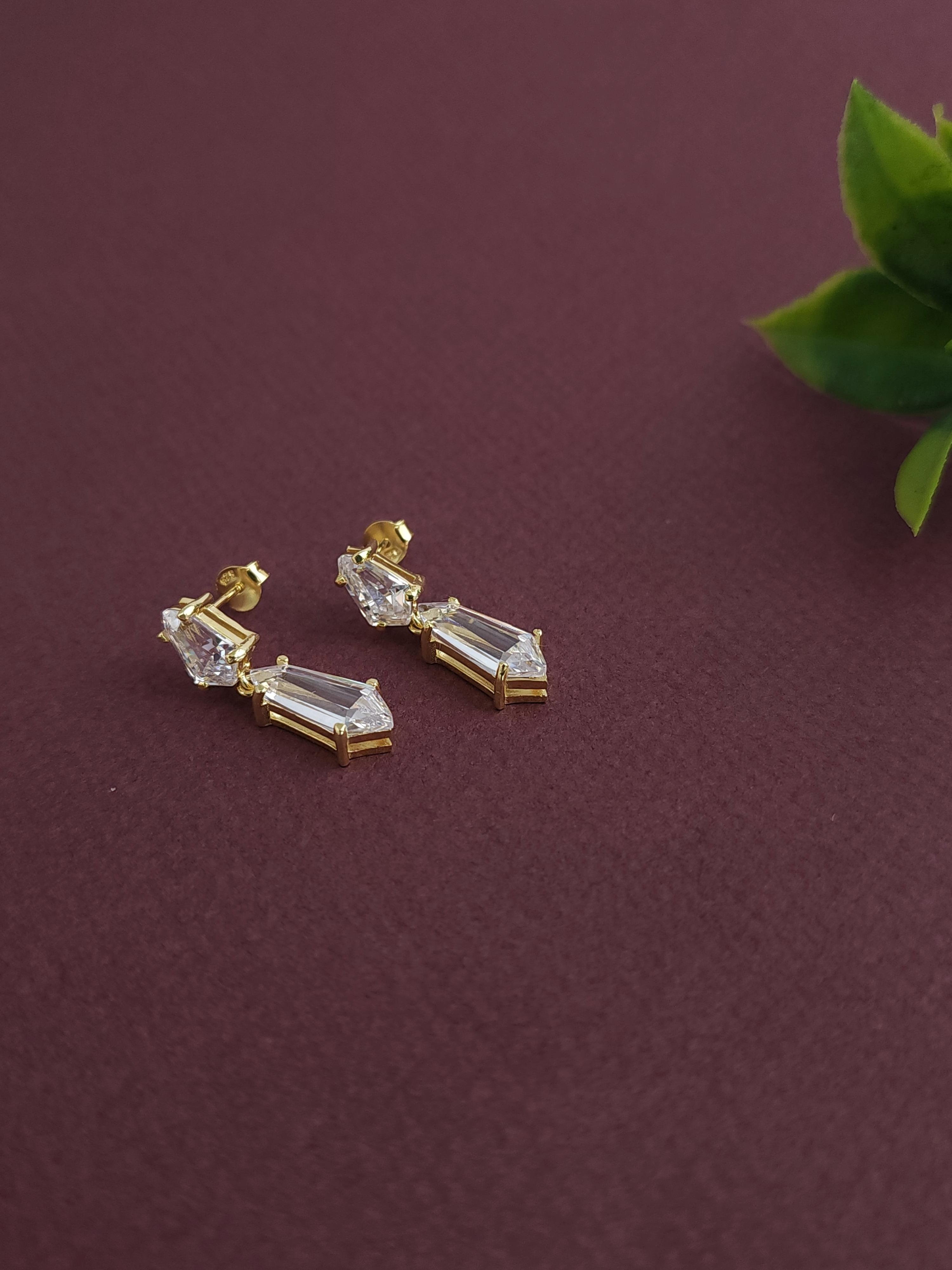 İtalyan Baget Tasarım Küpe