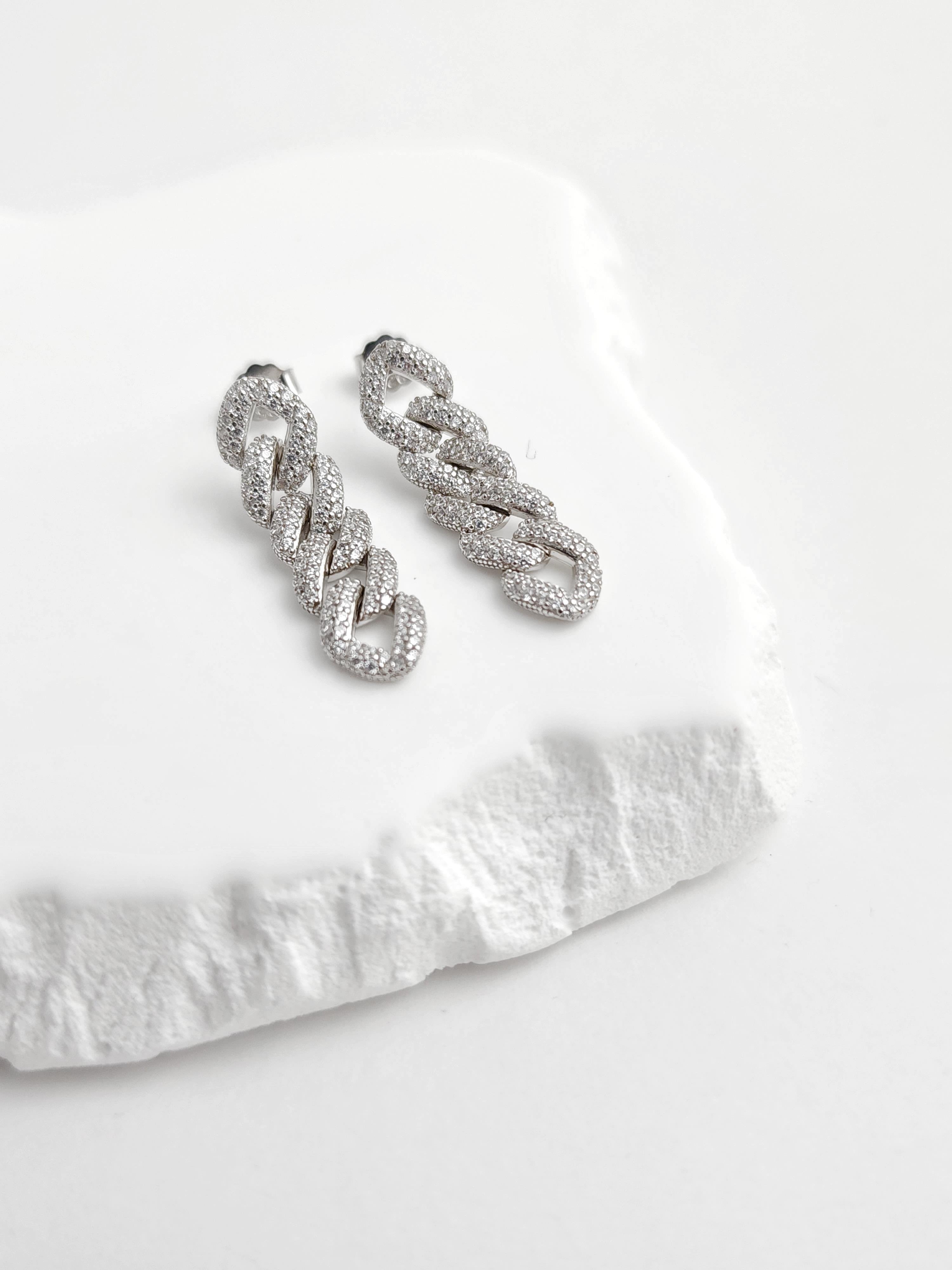 İtalyan Chain Küpe