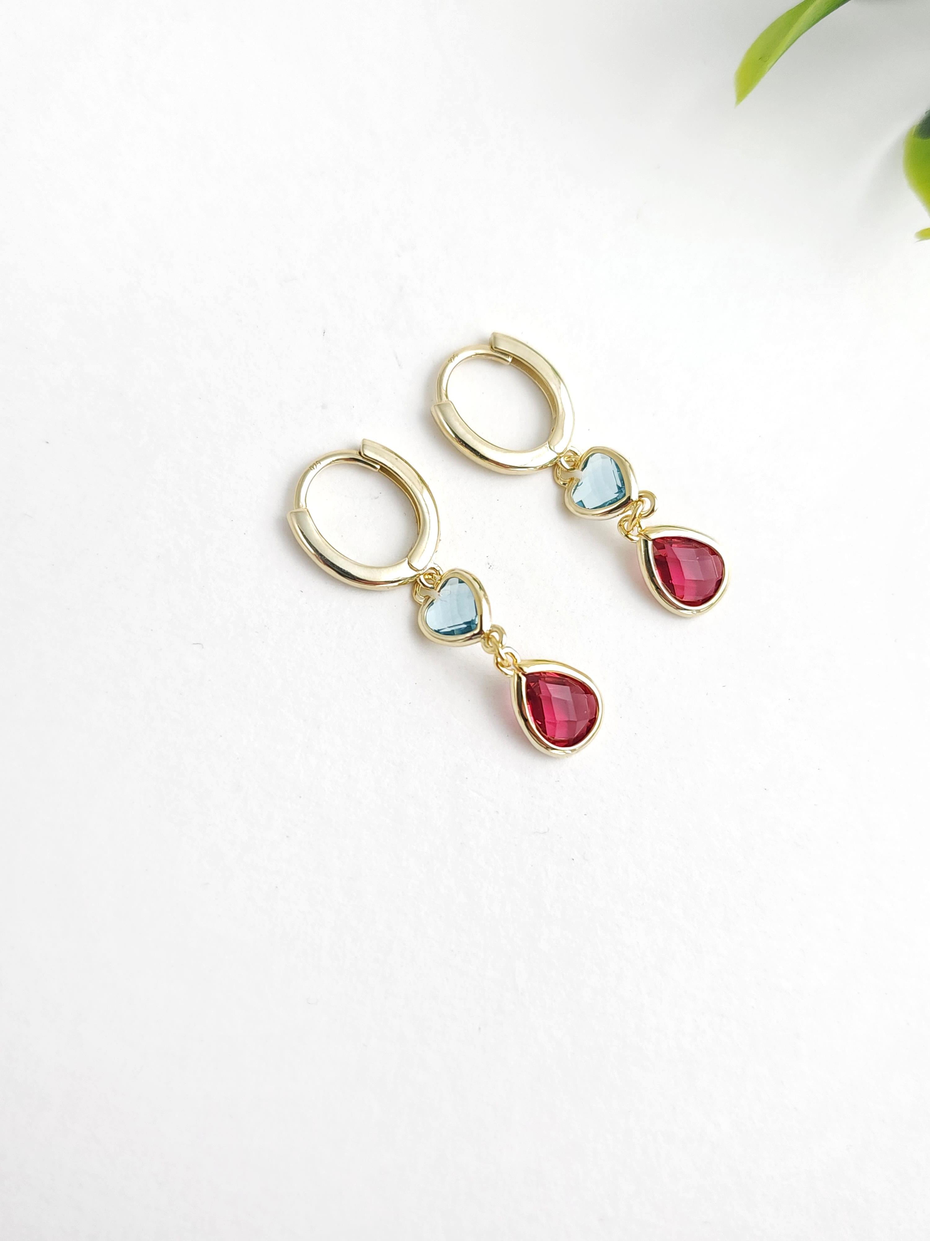 İtalyan Doğal Taş Küpe