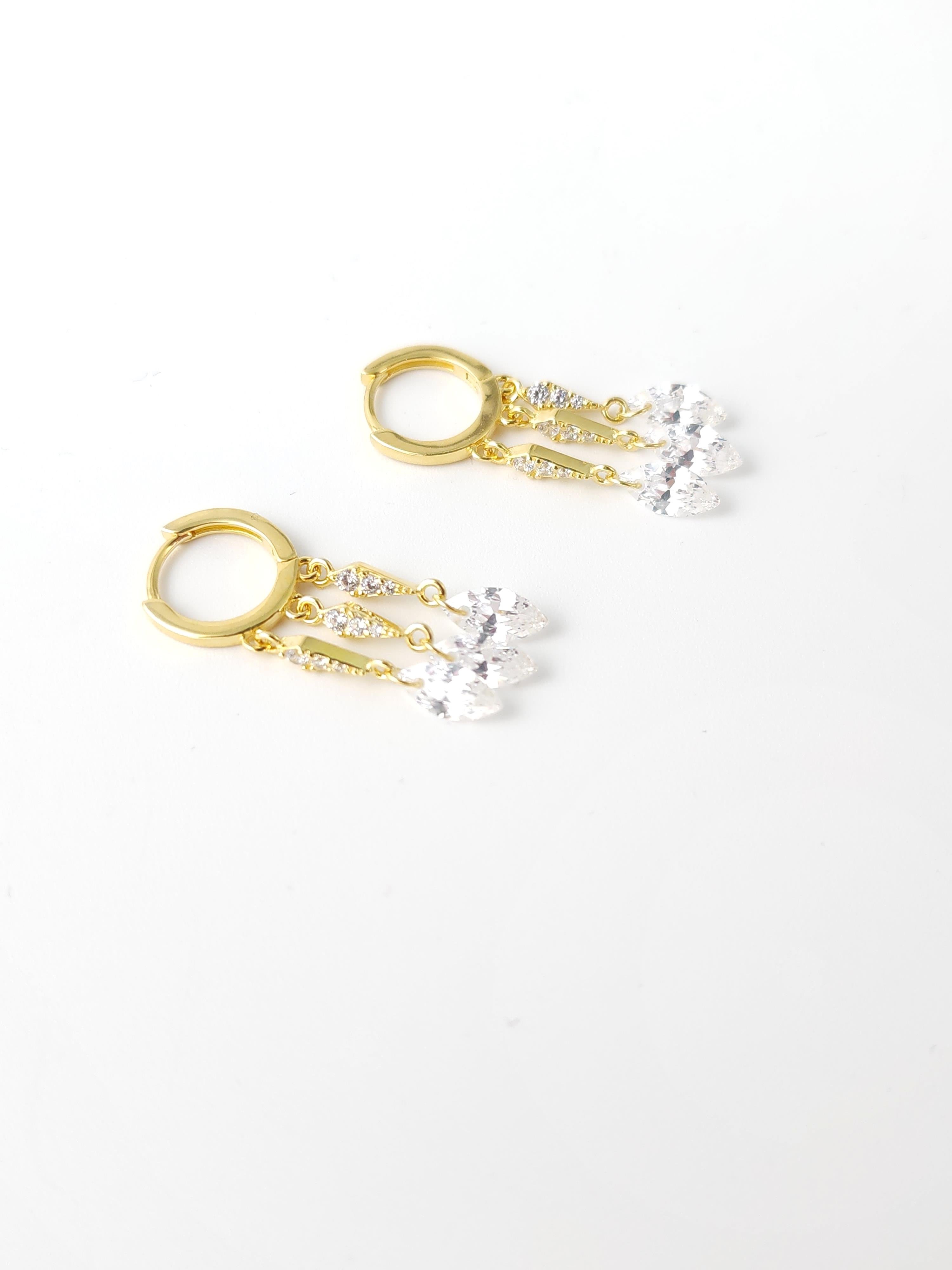 İtalyan Kristal Salkım Halka Küpe