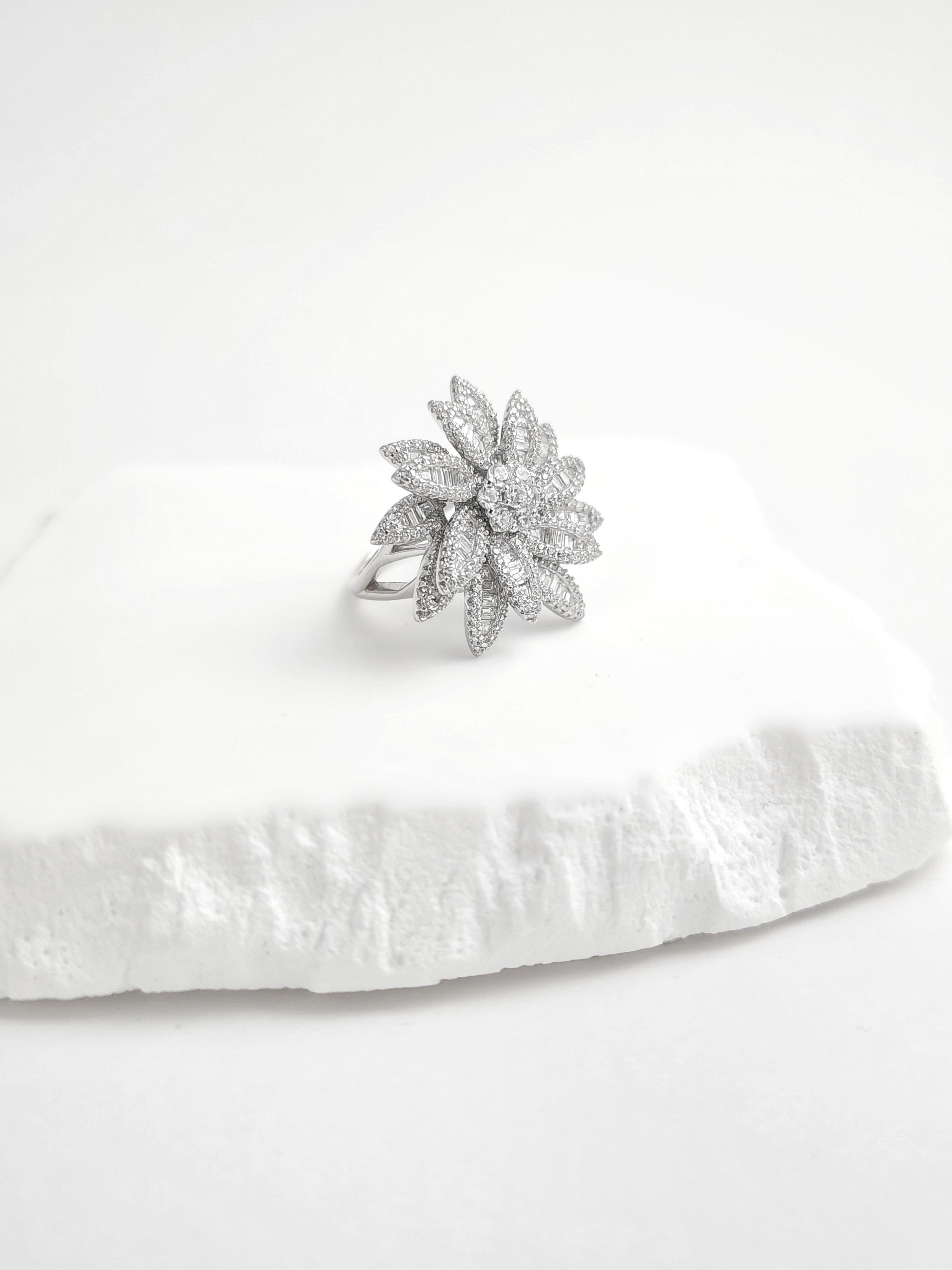 İtalyan Papatya Yüzük