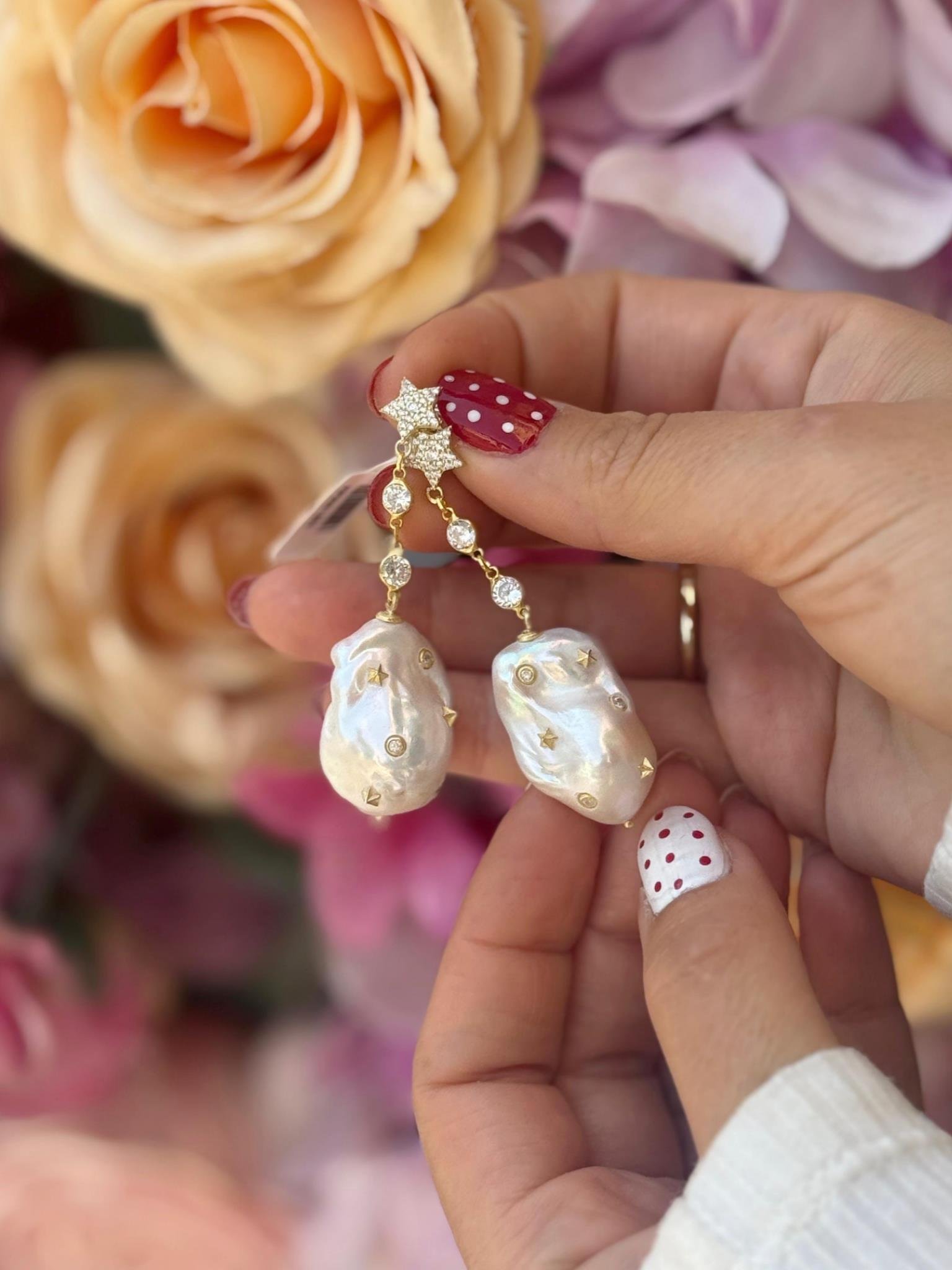 İtalyan Sedef Tasarım Küpe