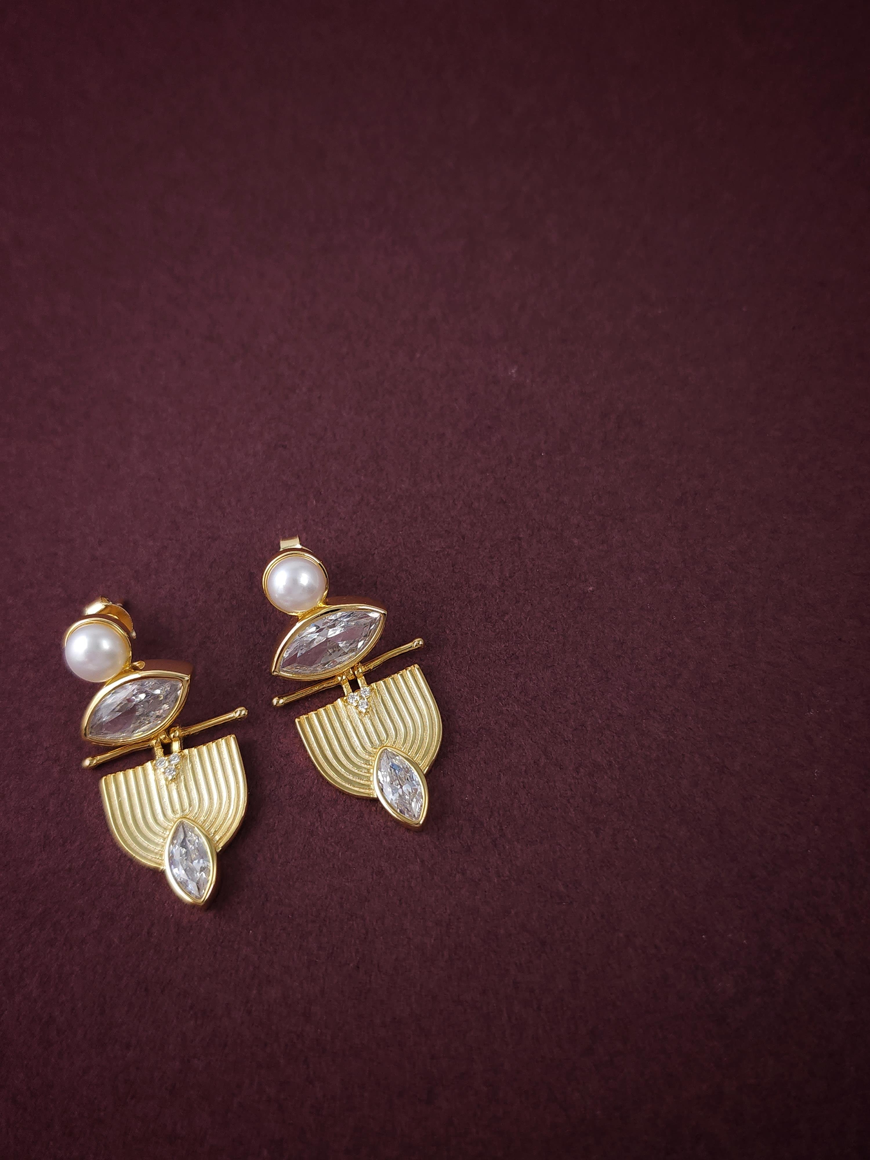 İtalyan Tasarım Doğal Taş Küpe