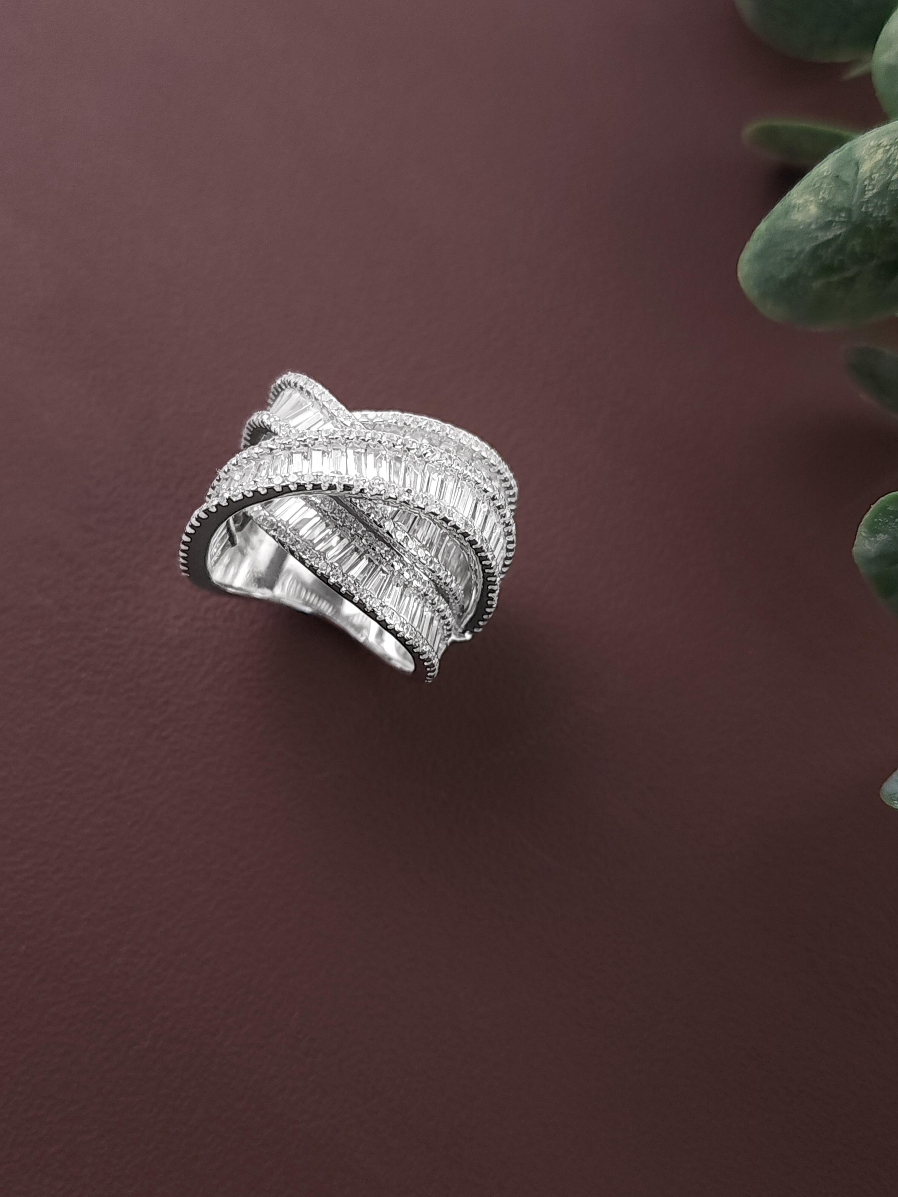 İtalyan Tasarım Yüzük