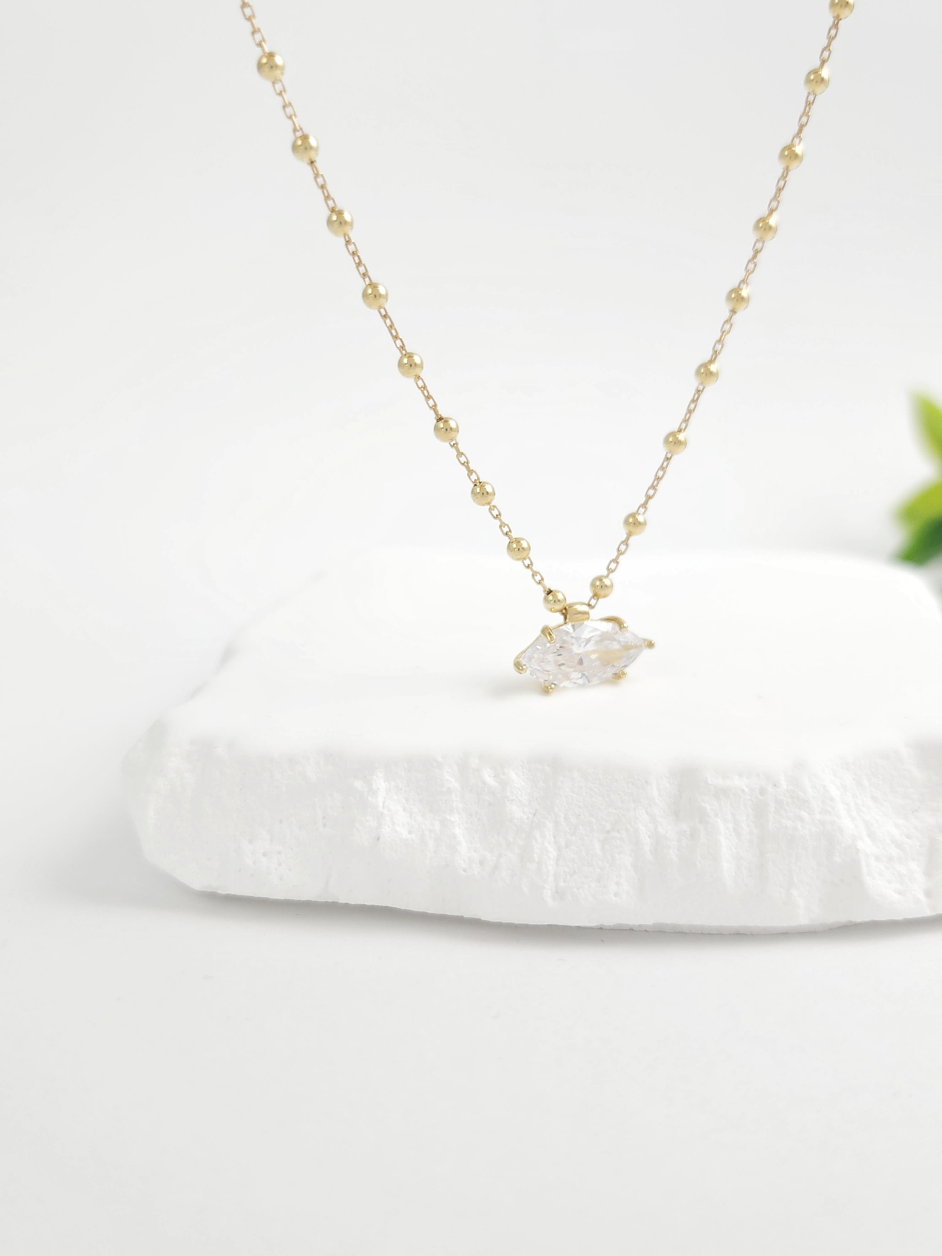 İtalyan Top Zincir Zirkon Kolye