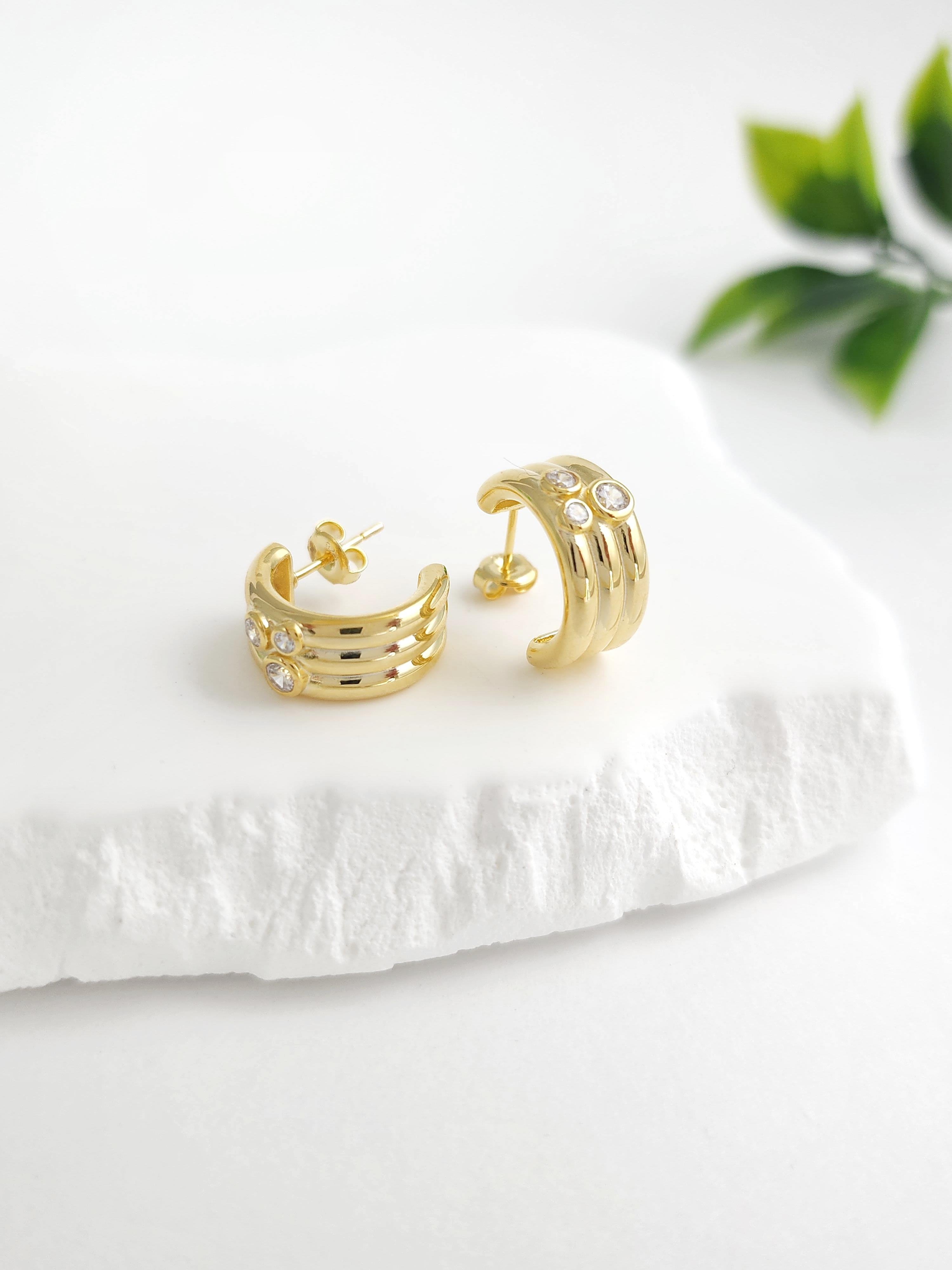 İtalyan Zirkon Çivi Küpe