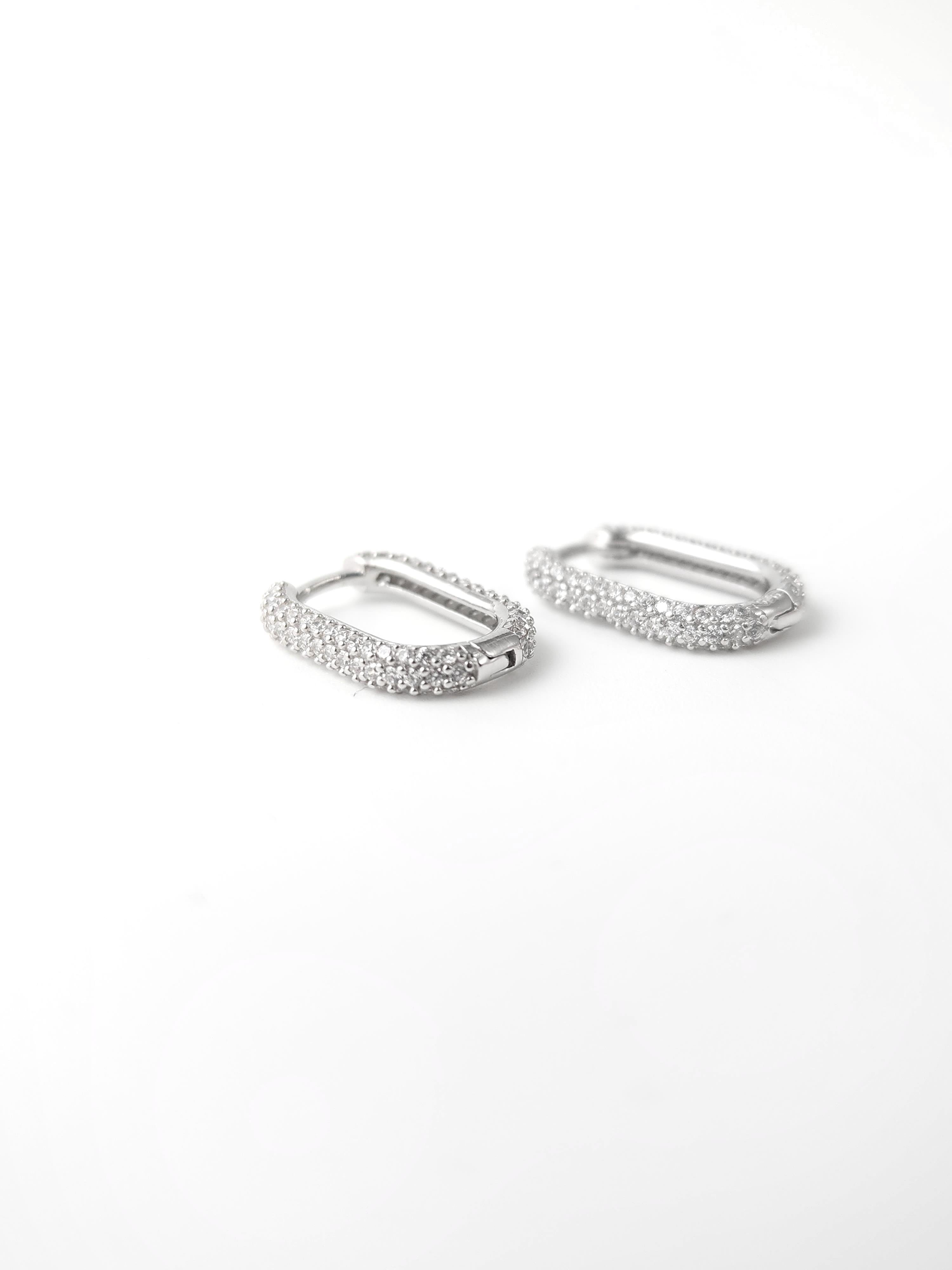 İtalyan Zirkon Halka Küpe