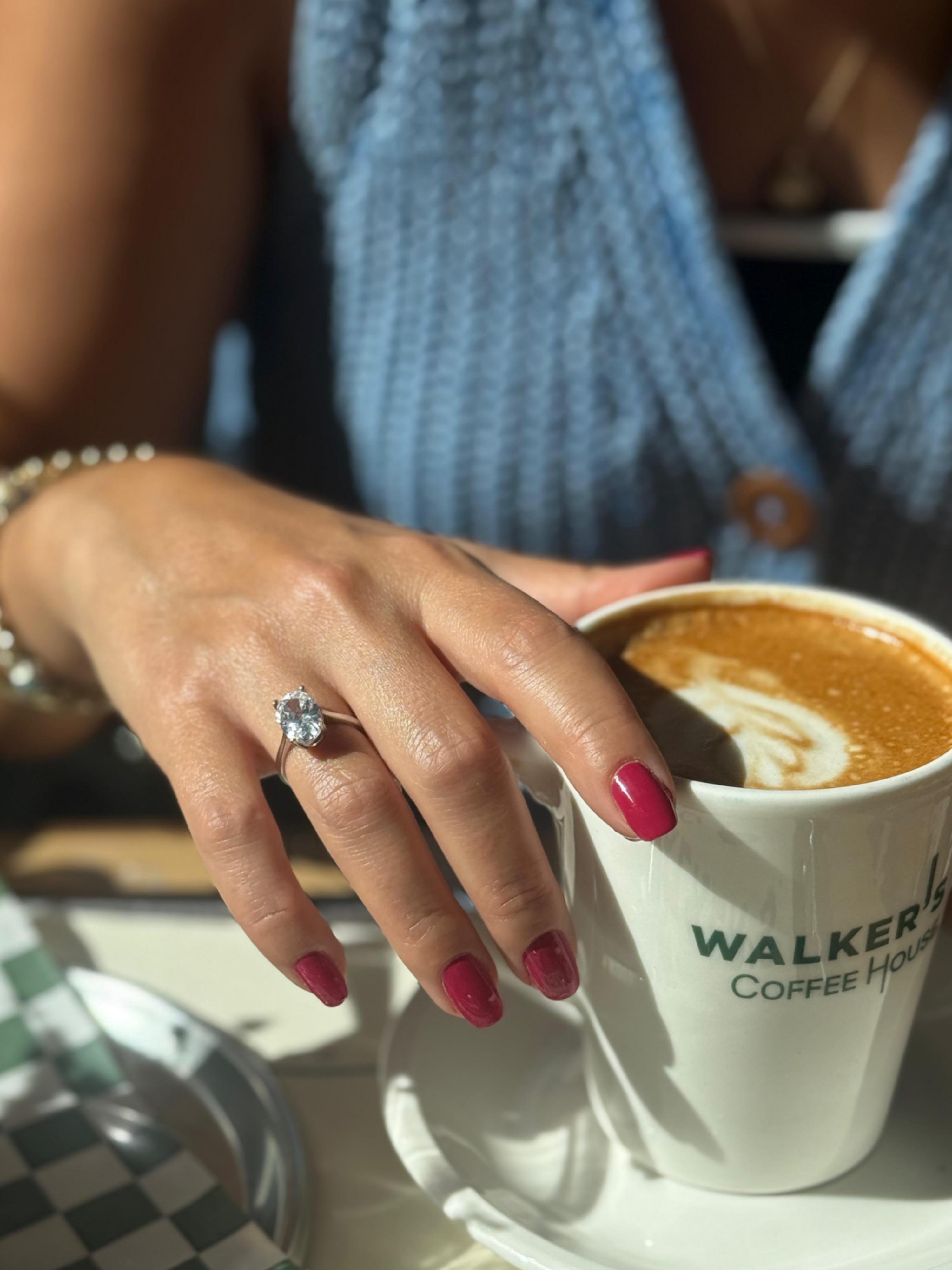 İtalyan Zirkon Tektaş Yüzük