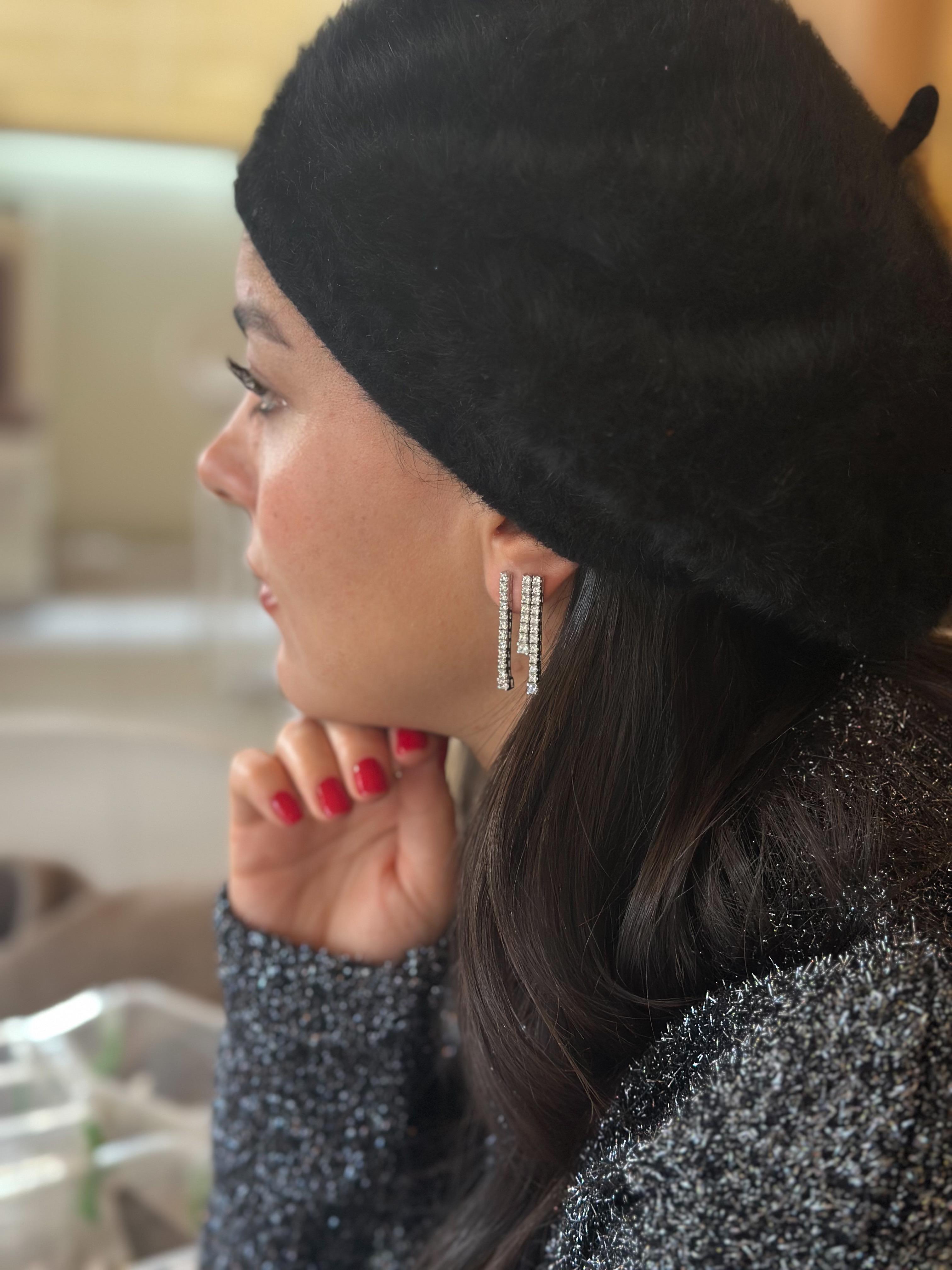 Kombin Su Yolu Küpe ( 2 Çift Sıra & 2 Tek Sıra )