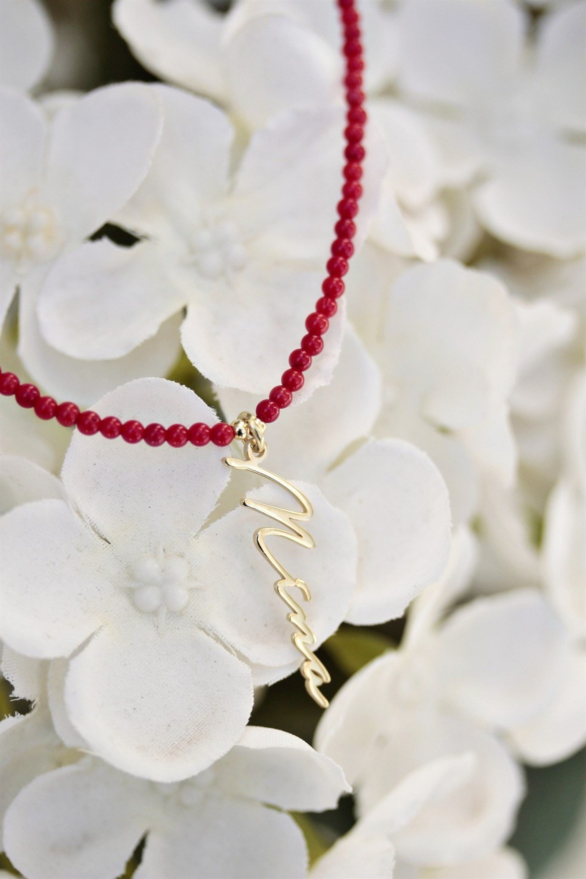 Mercan El Yazısı İsim Kolye