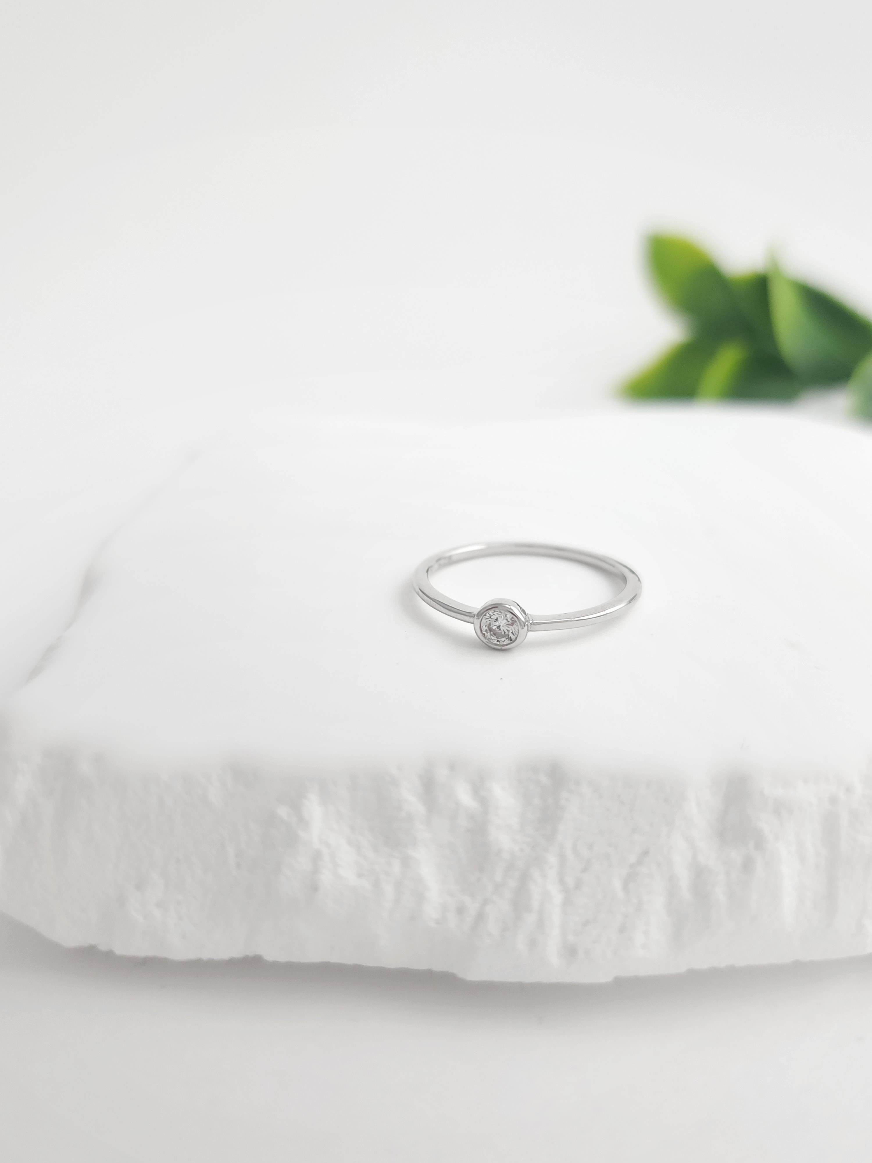 Minimal Tektaş 2 Yüzük