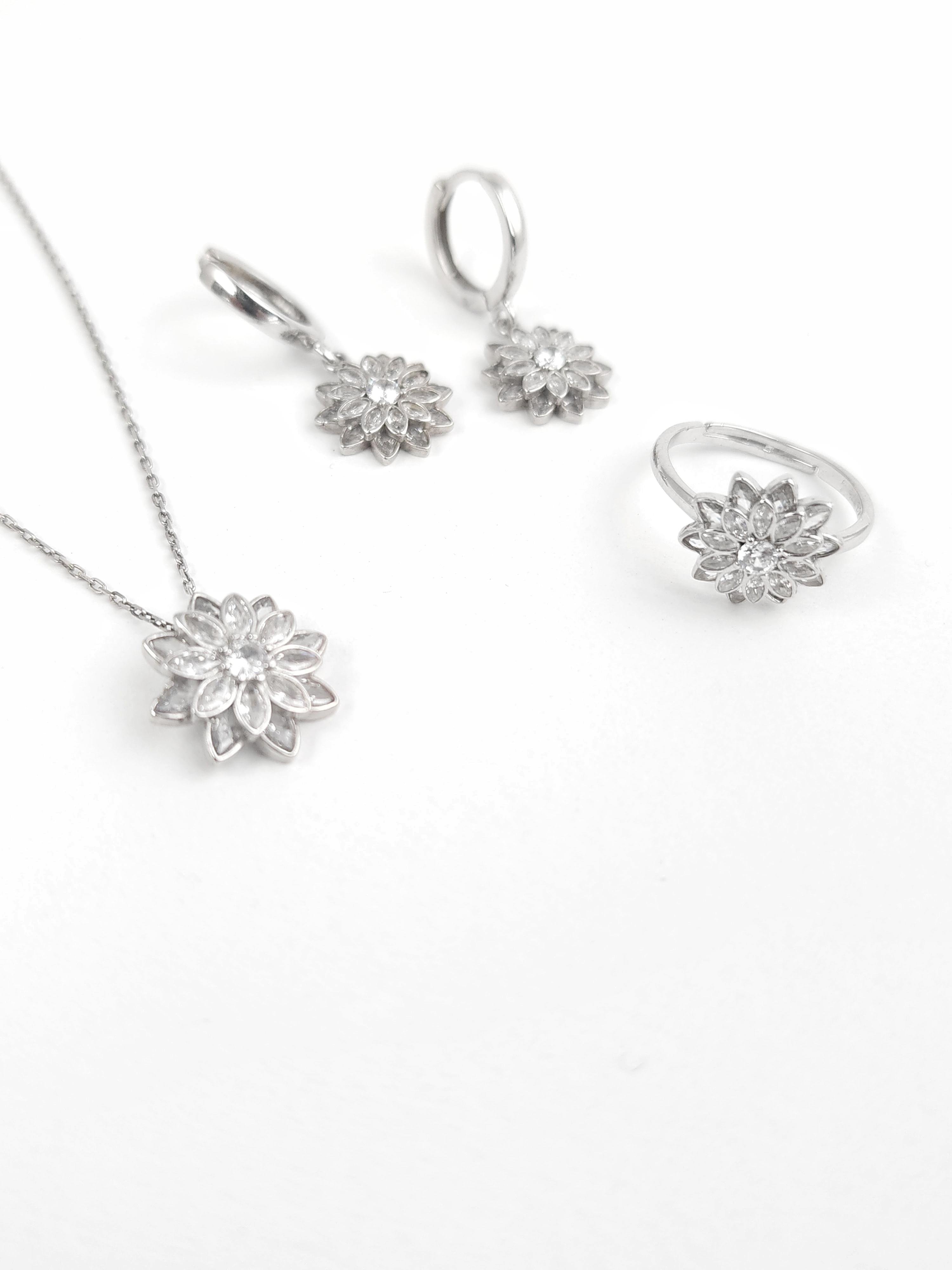 Papatya Set ( Kolye - Küpe - Yüzük )