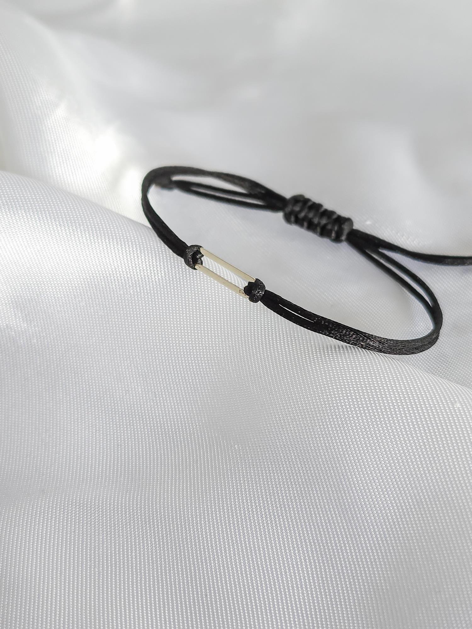 Siyah İp Şans Bileklik ( Charmsız )