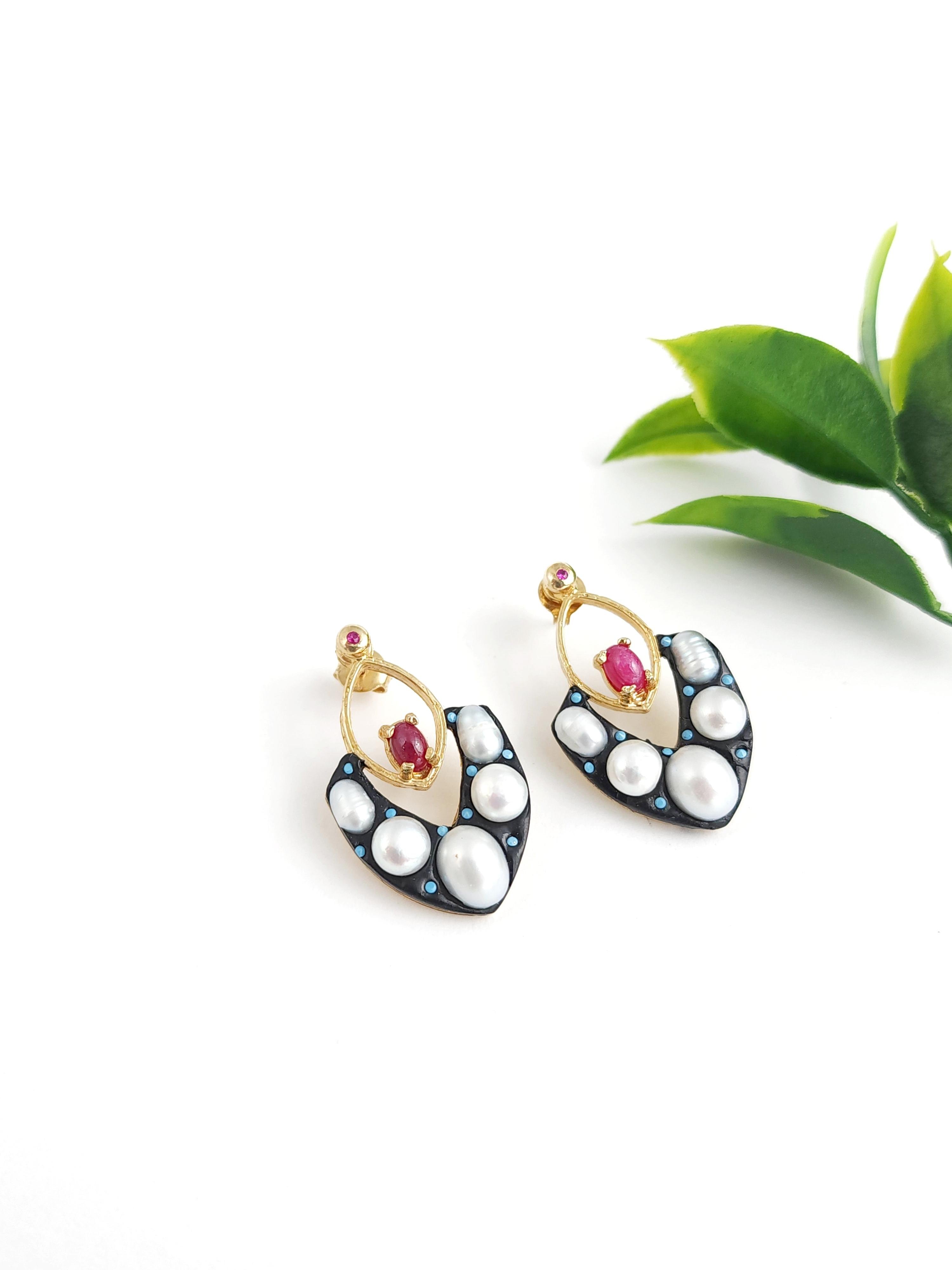 Tasarım İnci Küpe