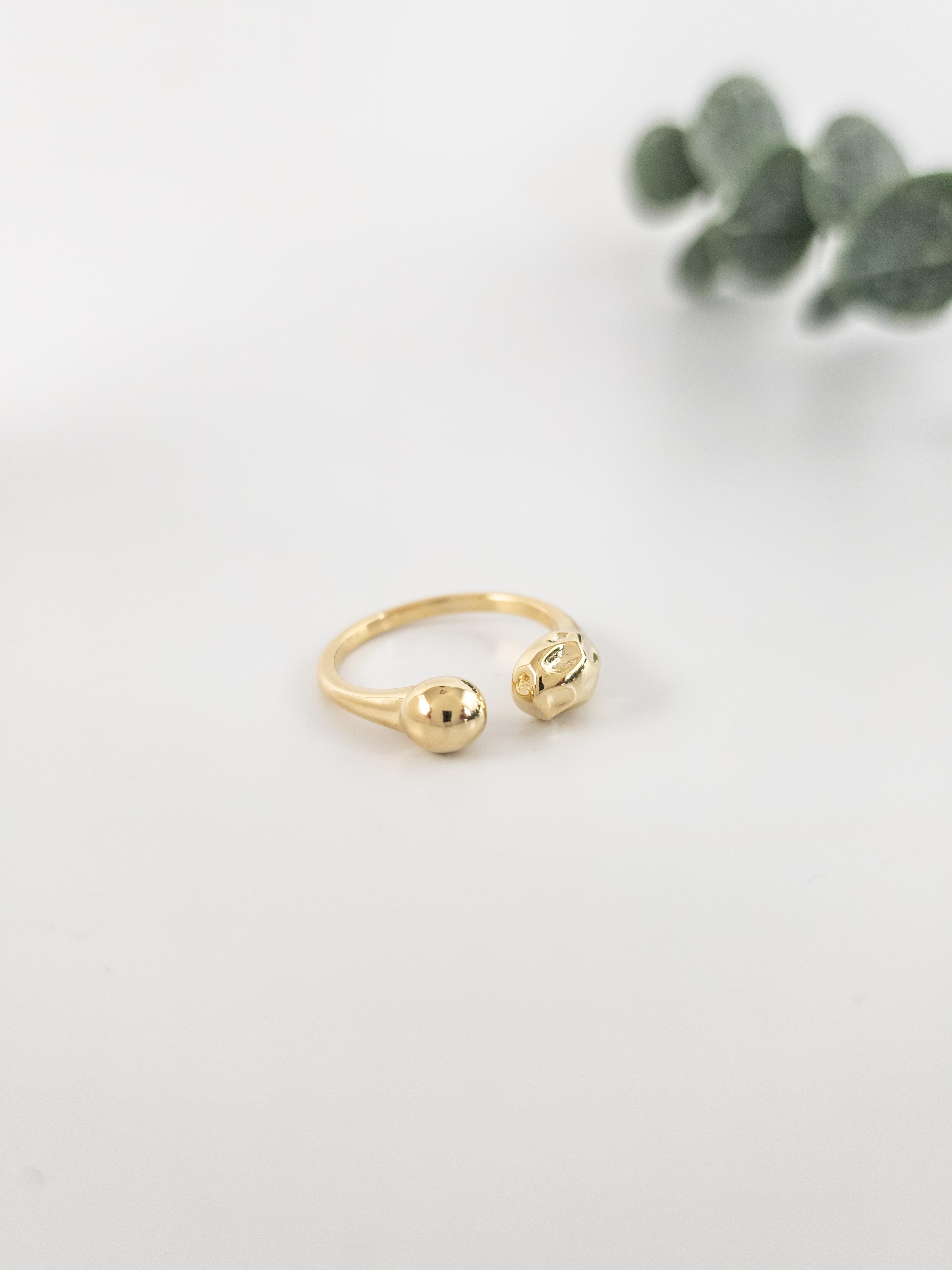 Topcuk Dövme Yüzük