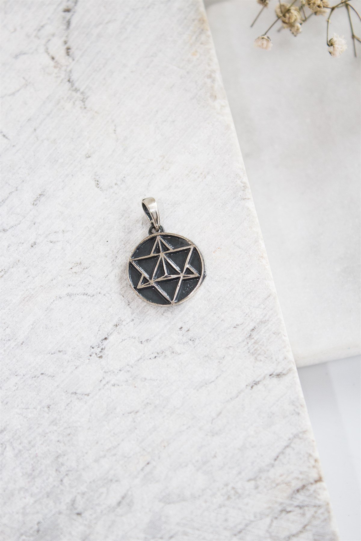 Yaşam Çiçeği Kolye Uç