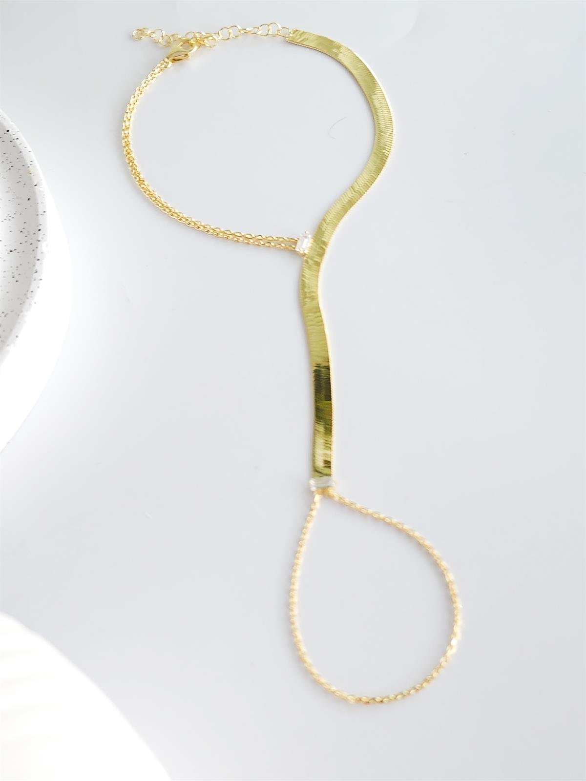 Yassı Zincir Şahmeran