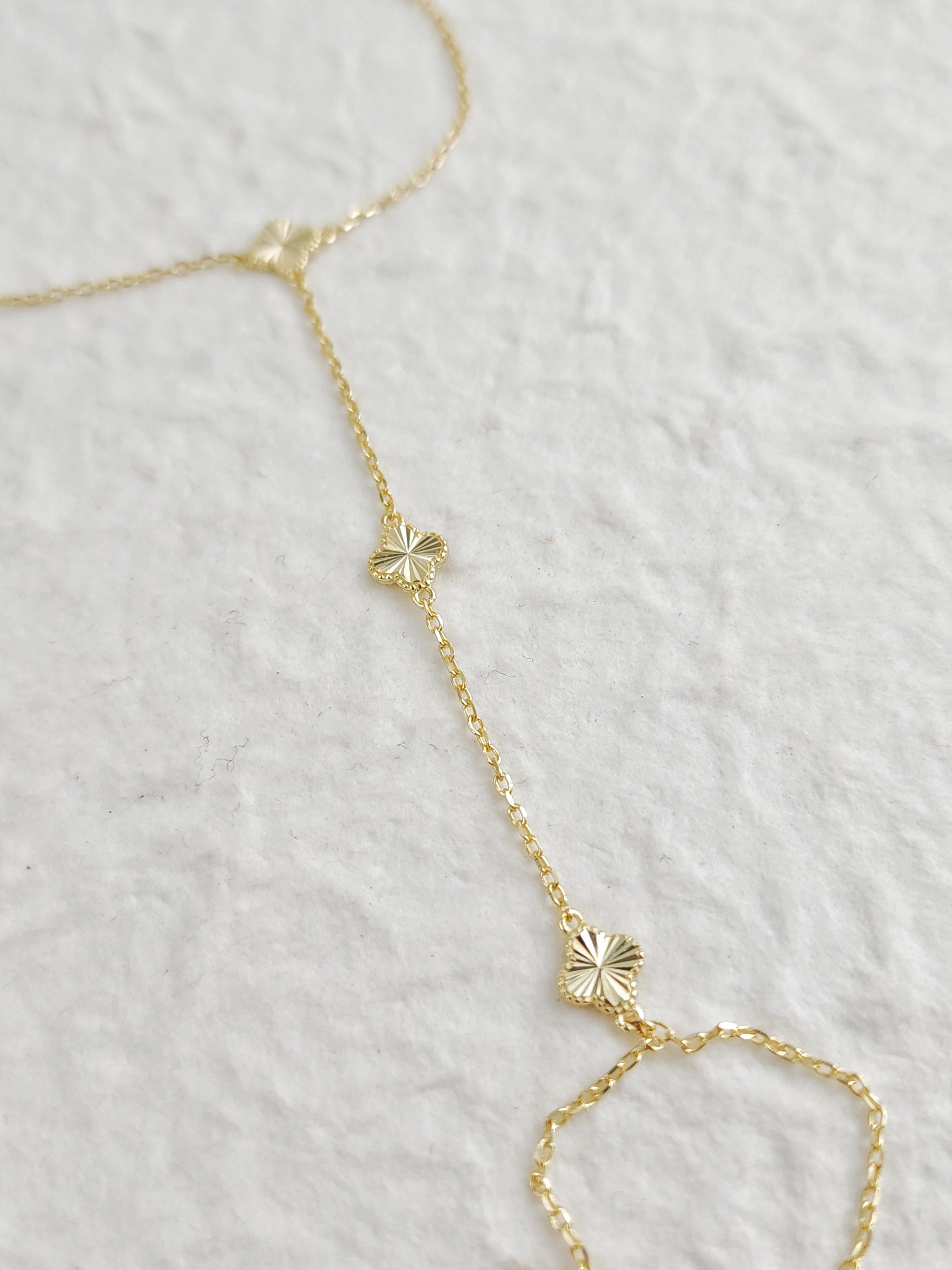 Yonca Lazer Kesim Şahmeran
