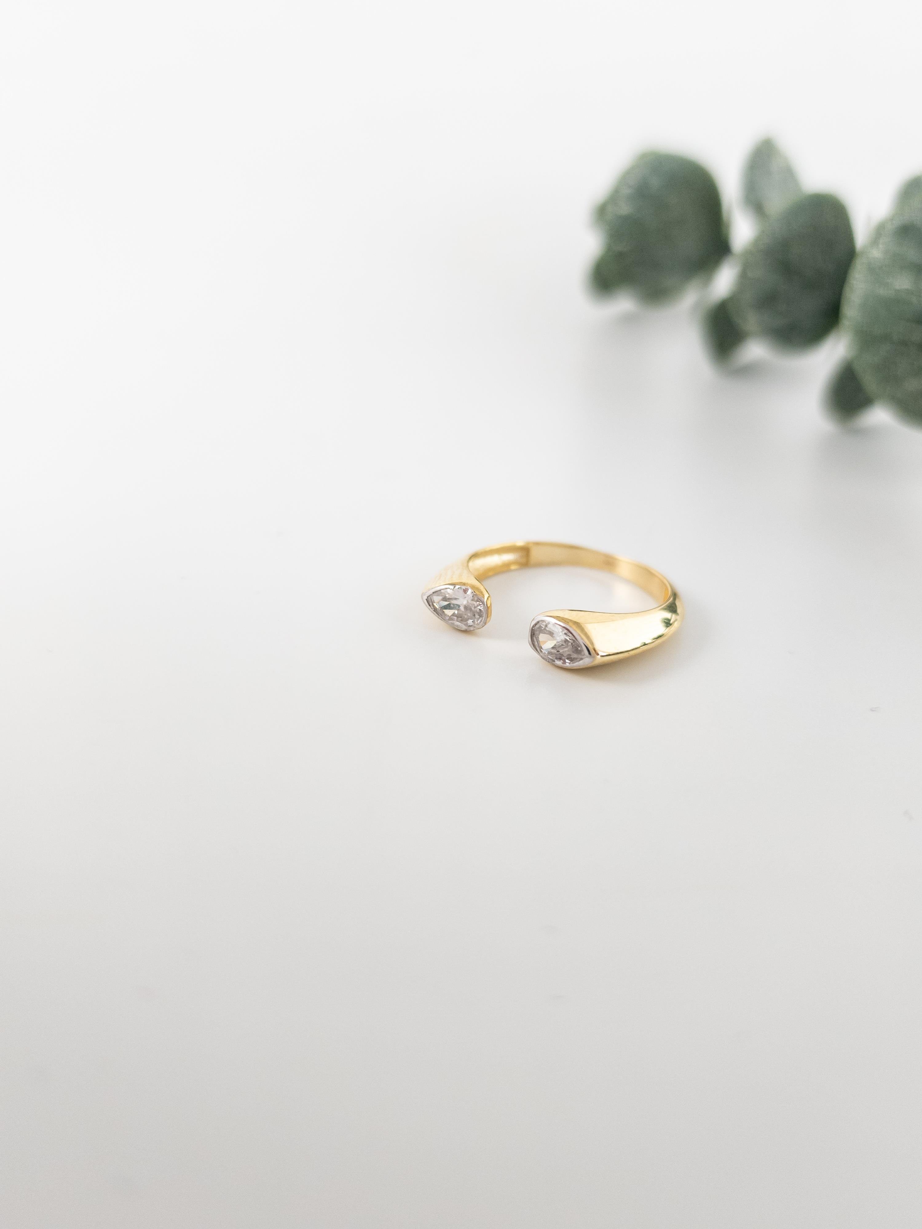 Zirkon Damla Yüzük