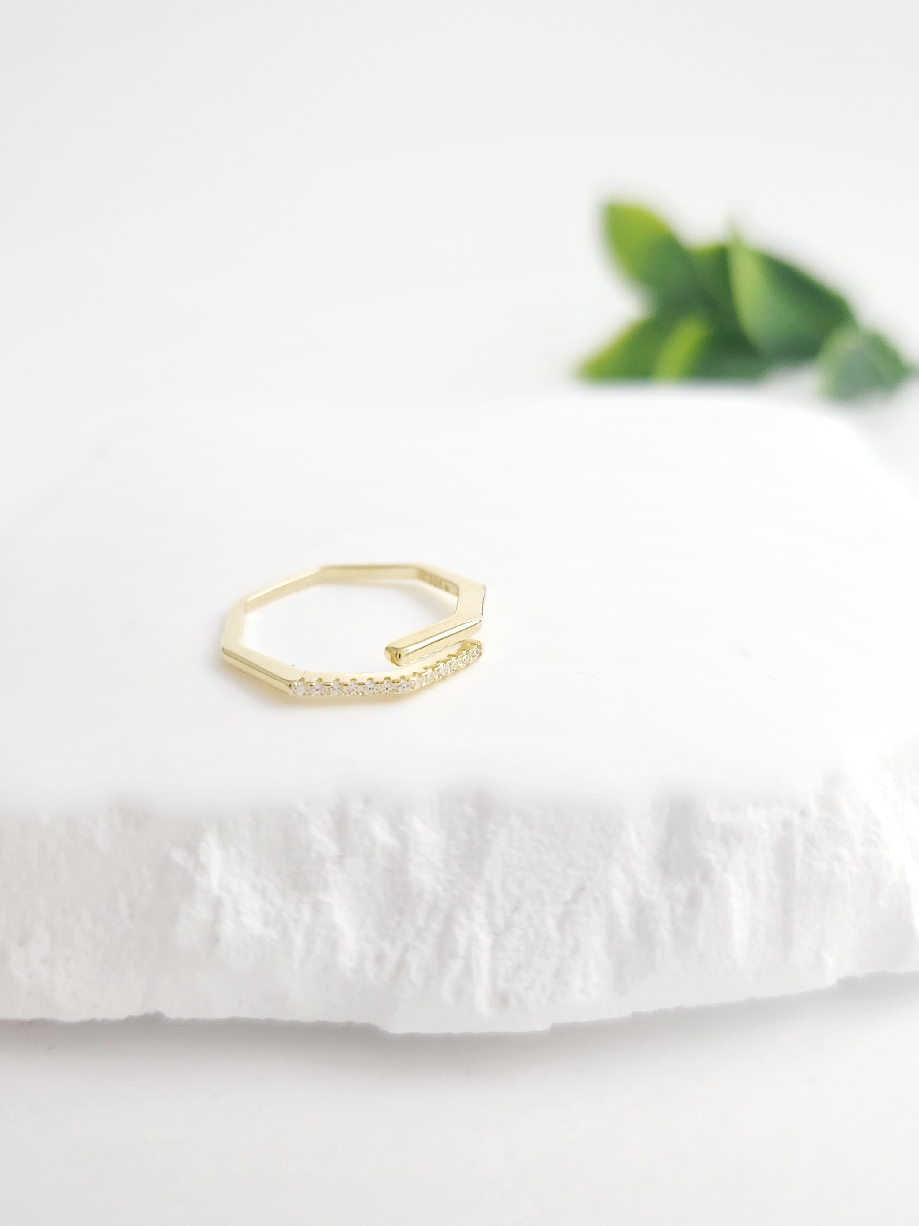 Zirkon Geometrik Yüzük