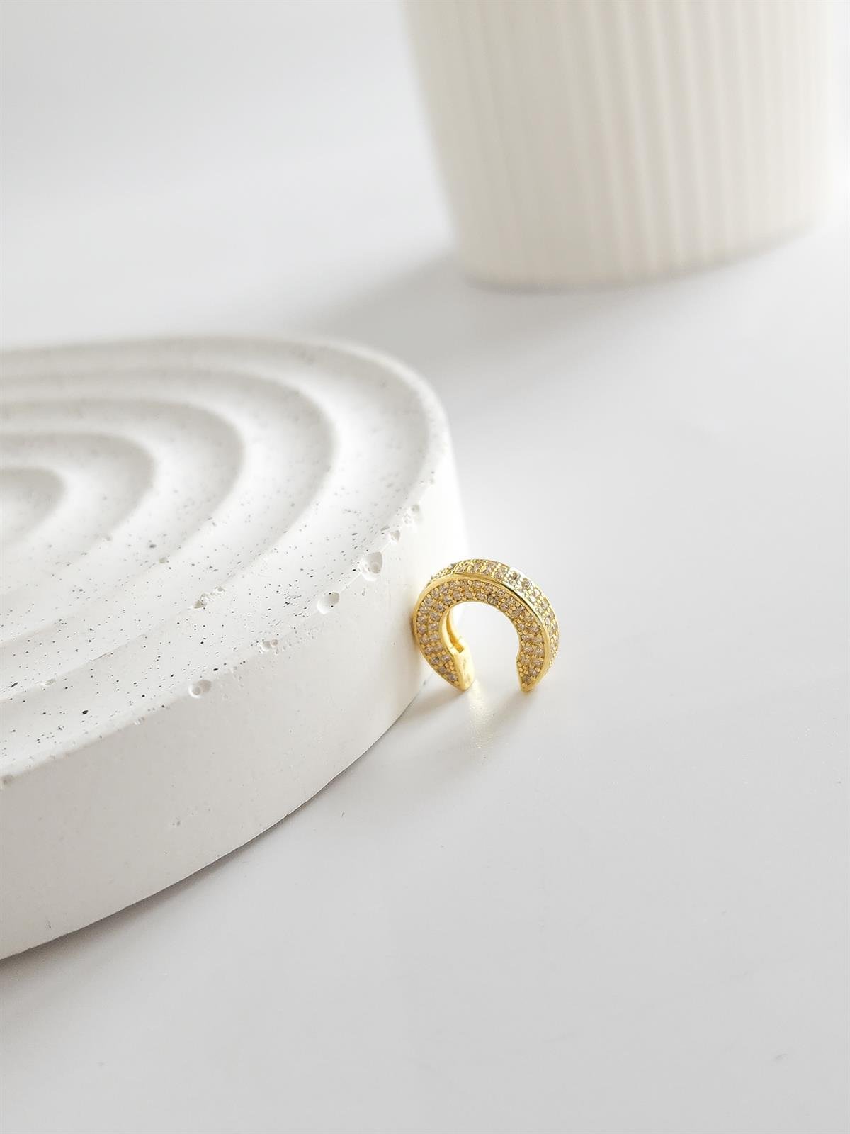 Zirkon Kıkırdak Küpe