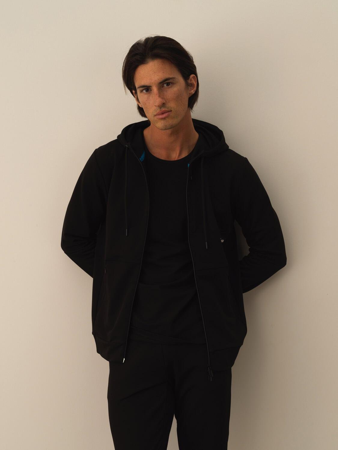 350168 SWEATMONT