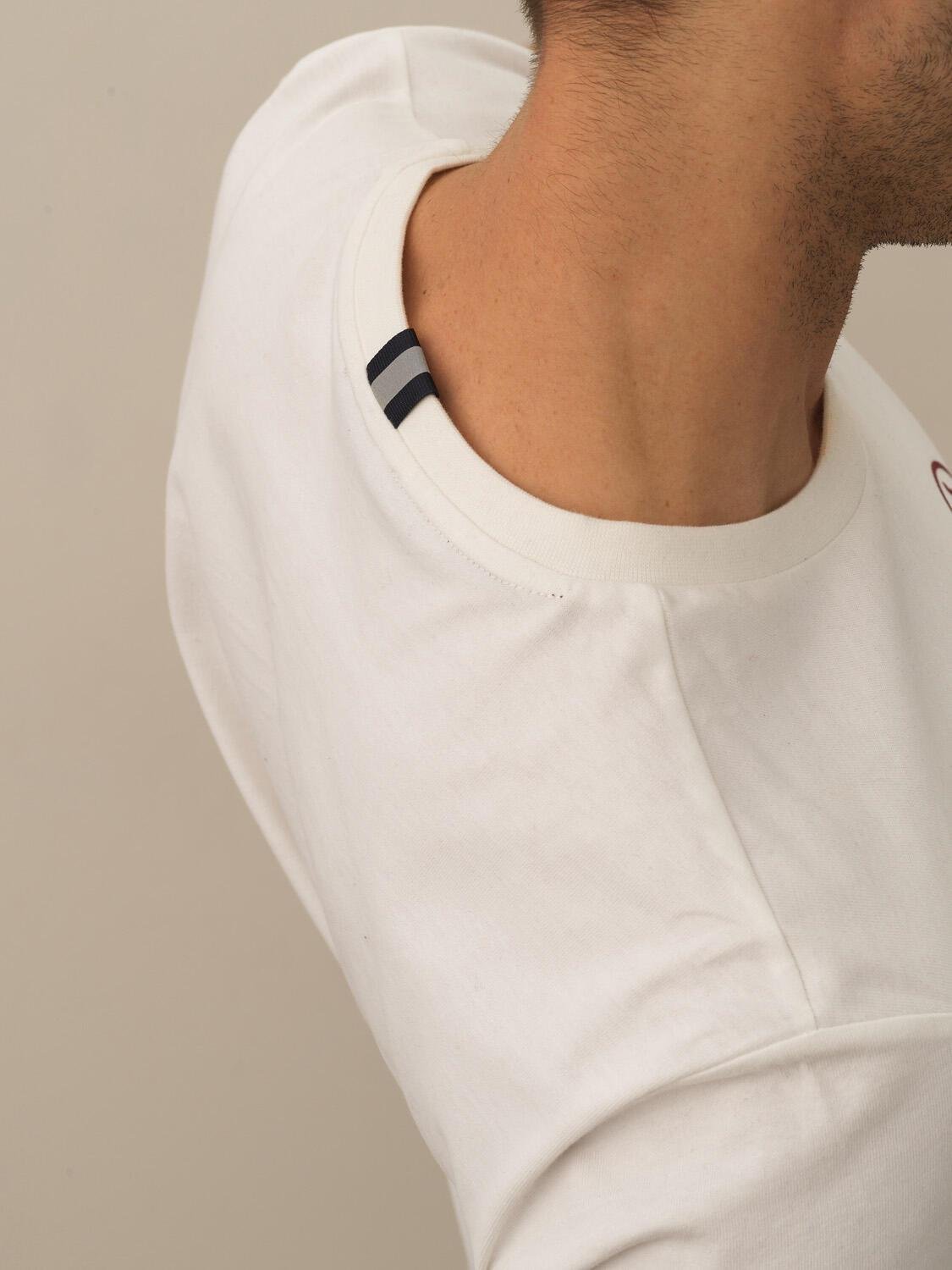 502066 T-SHIRT